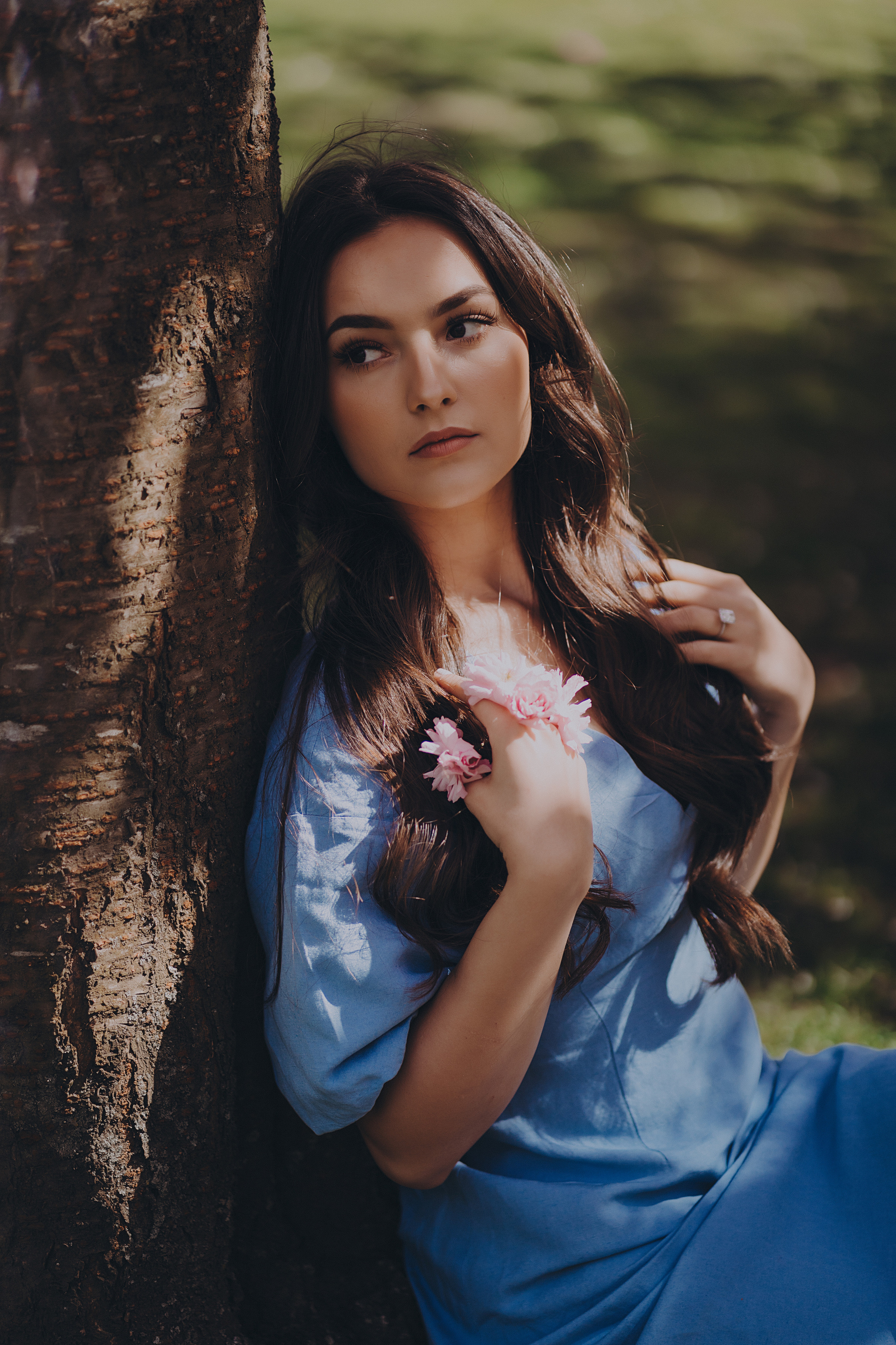 Eliza in cherry trees. Maternity/Love story/Wedding photographer