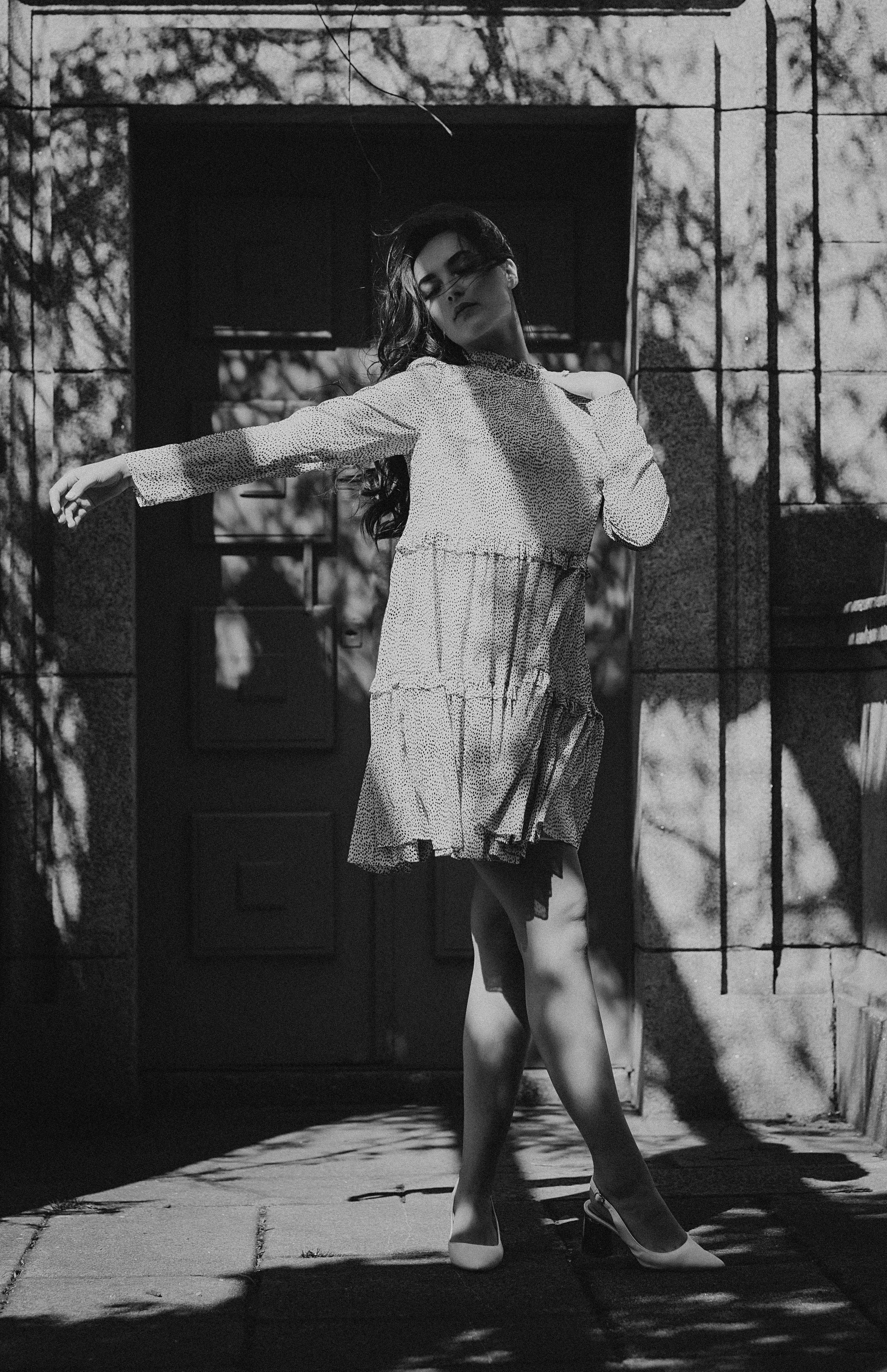 Eliza in cherry trees. Maternity/Love story/Wedding photographer