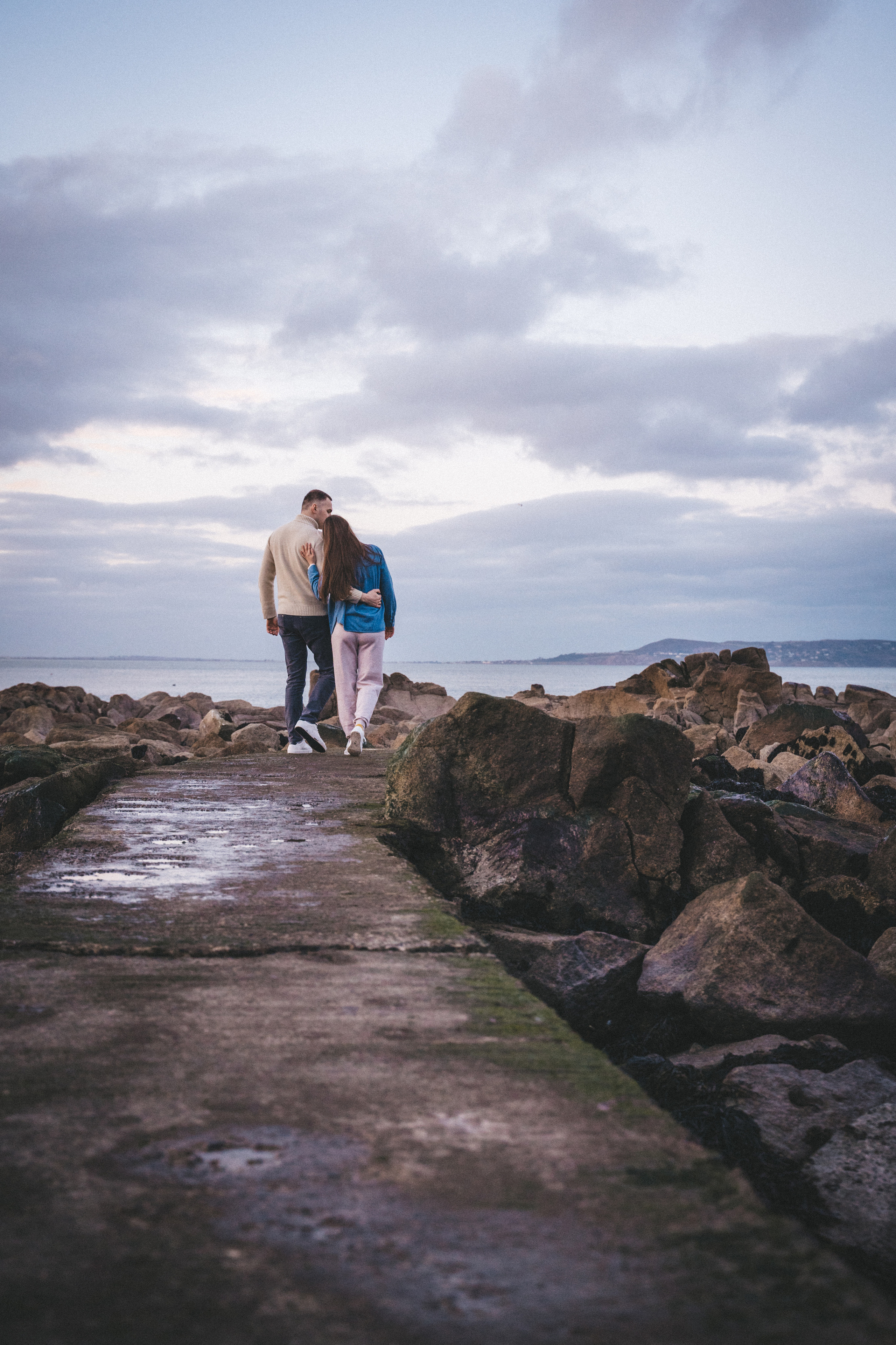 OUTDOOR: O & Z. Main