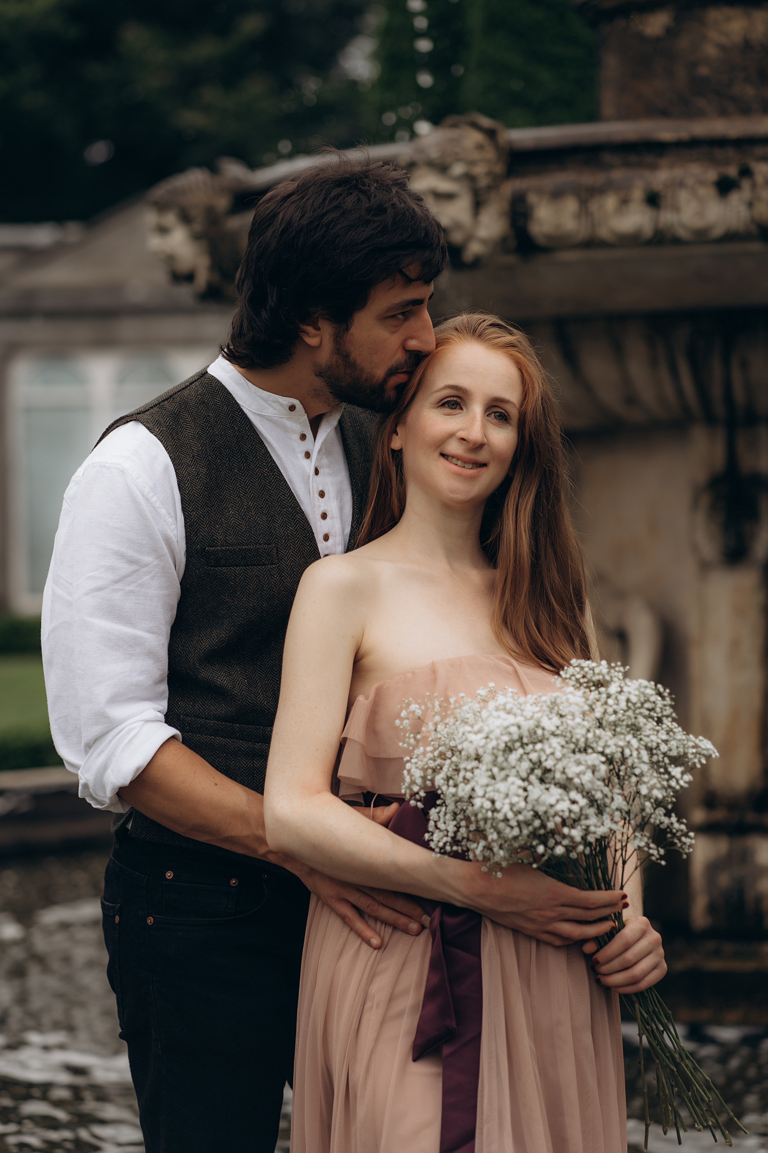 OUTDOOR: Roci & Rodrigo. Main