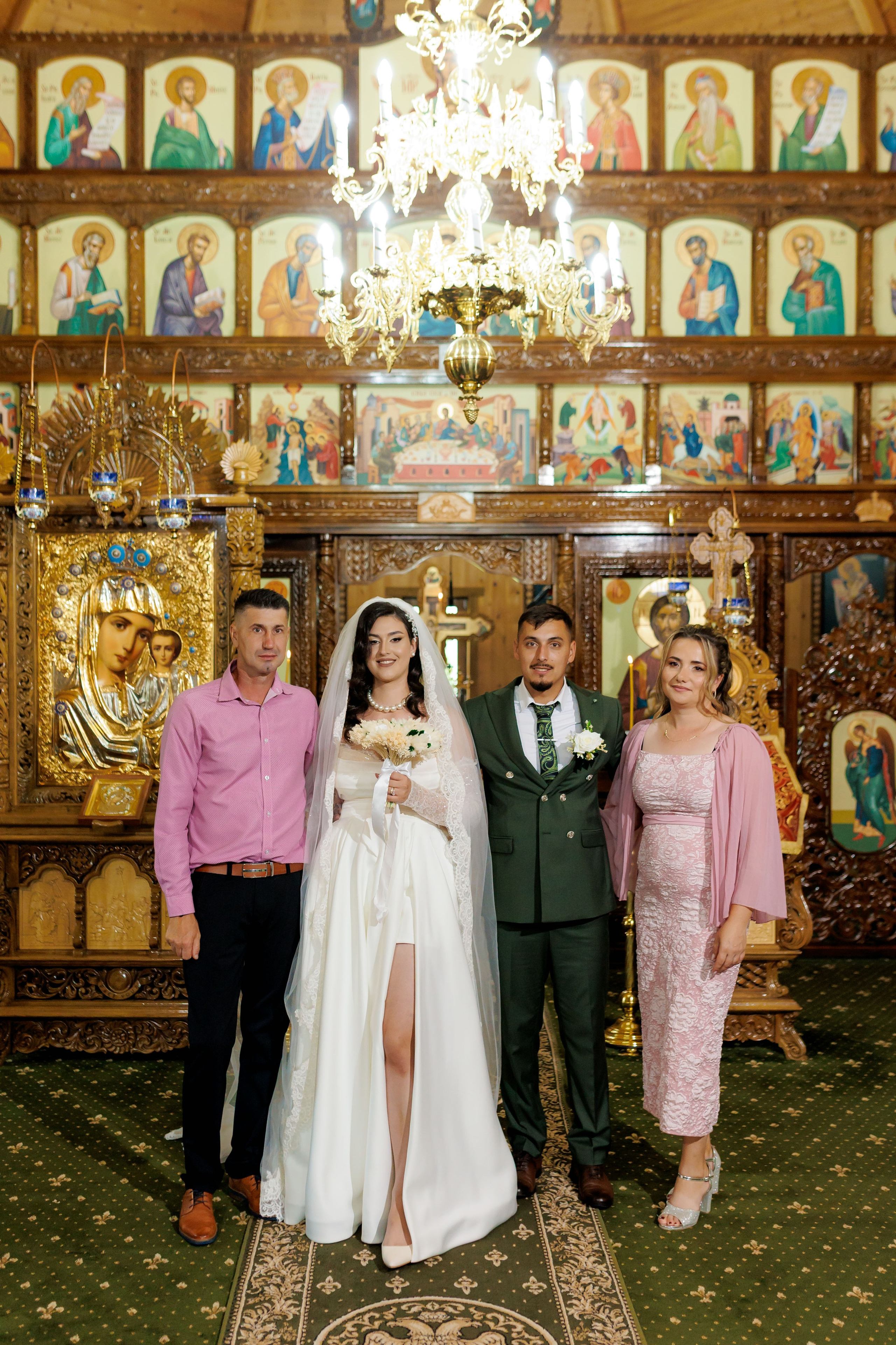 Nunta Nicoleta & Răzvan | Fotografie & Videografie Profesională. Servicii foto-video profesionale, pentru momente de neuitat