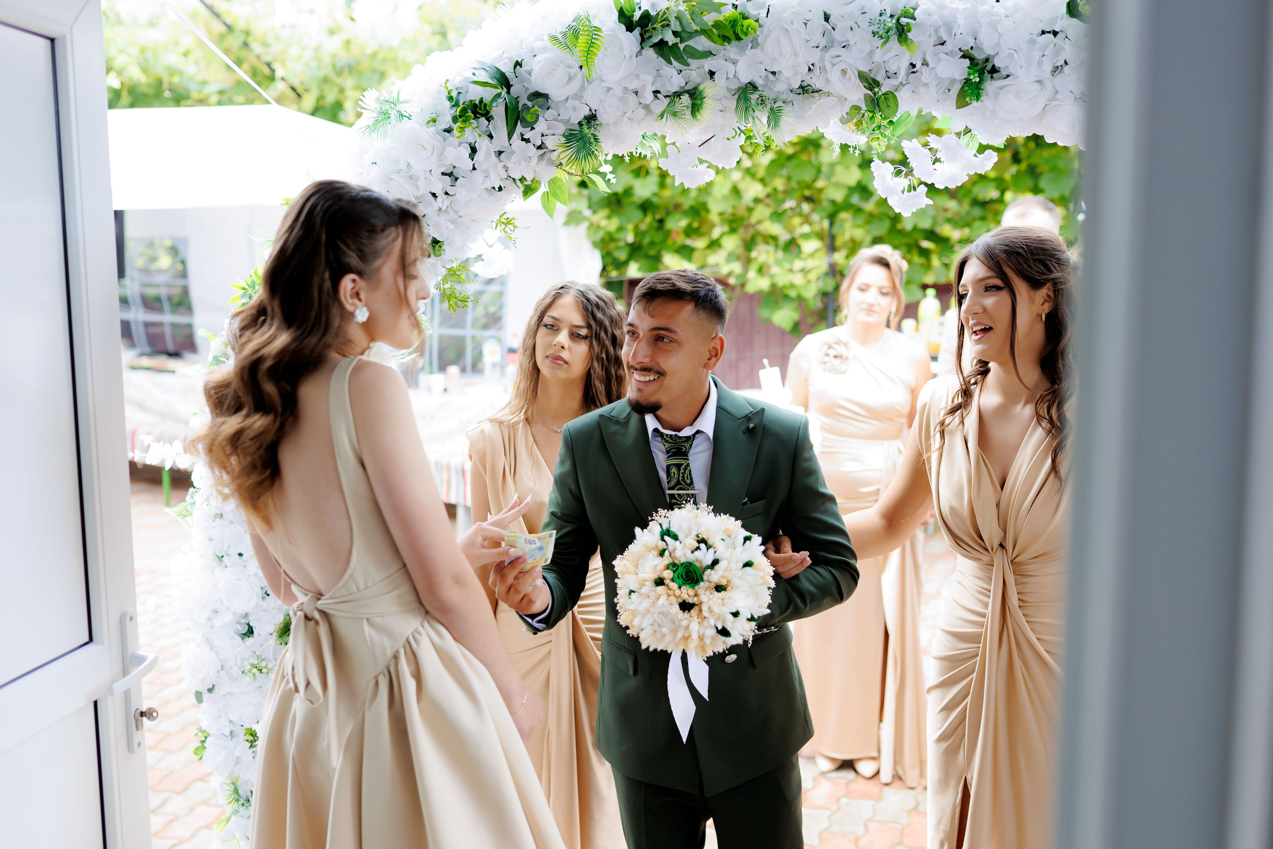 Nunta Nicoleta & Răzvan | Fotografie & Videografie Profesională. Servicii foto-video profesionale, pentru momente de neuitat