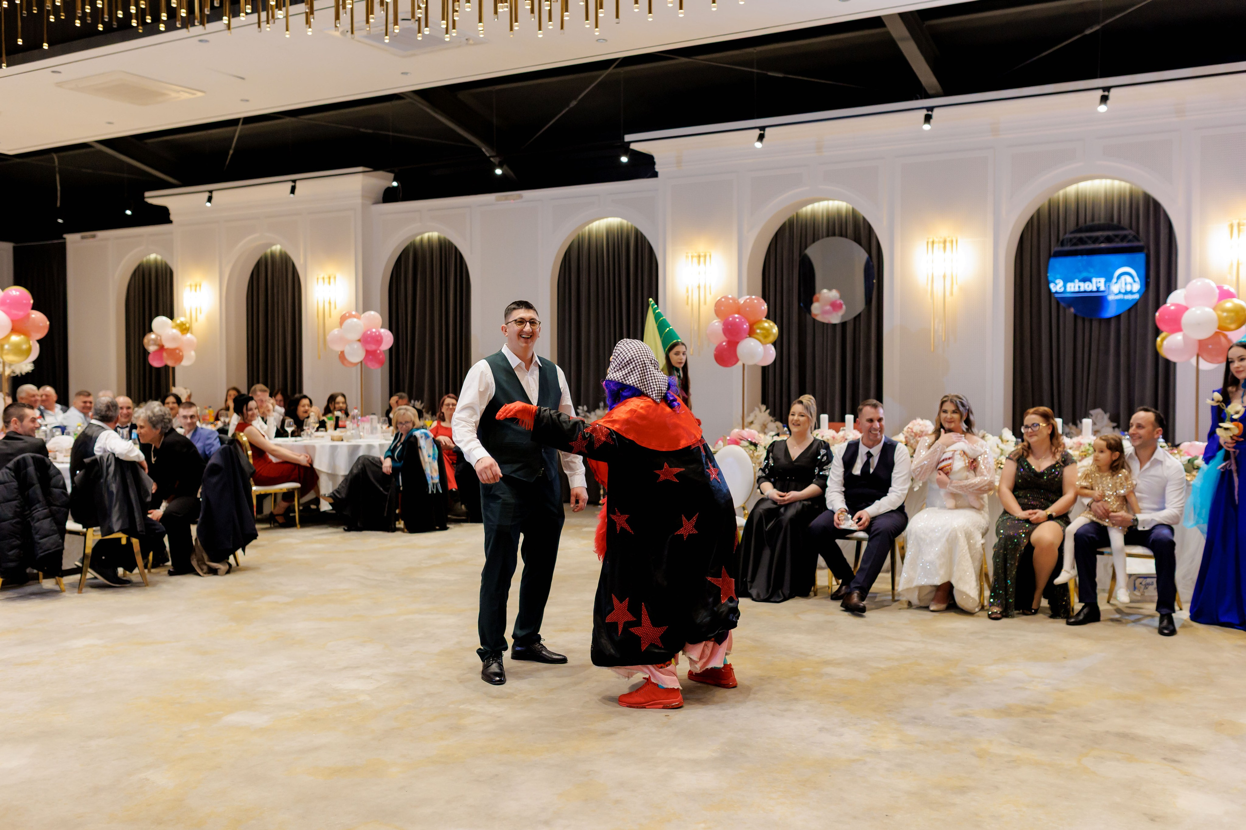 Povestea voastră, regizată de noi |Cristi Turculet Videograf Nuntă Suceava | wedding highlight. Servicii foto-video profesionale, pentru momente de neuitat