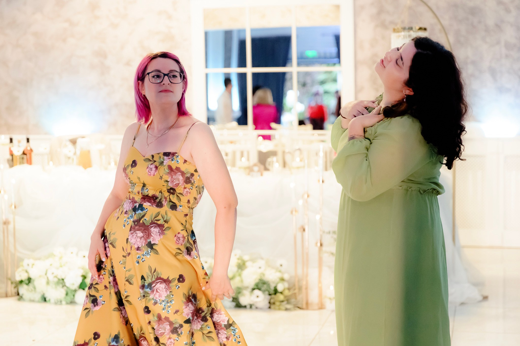 Ioana & Ionuț | Nuntă de poveste la Păstrăvăria Poiana din Mălini județul Suceava. Servicii foto-video profesionale, pentru momente de neuitat