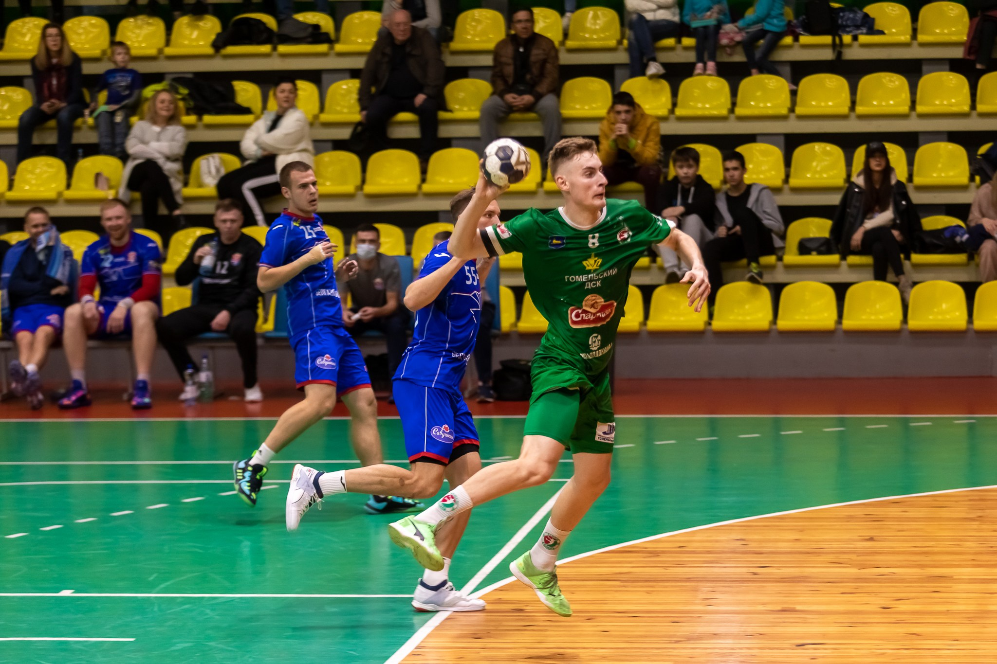 Спортивные фоторепортажи с гандбольных матчей