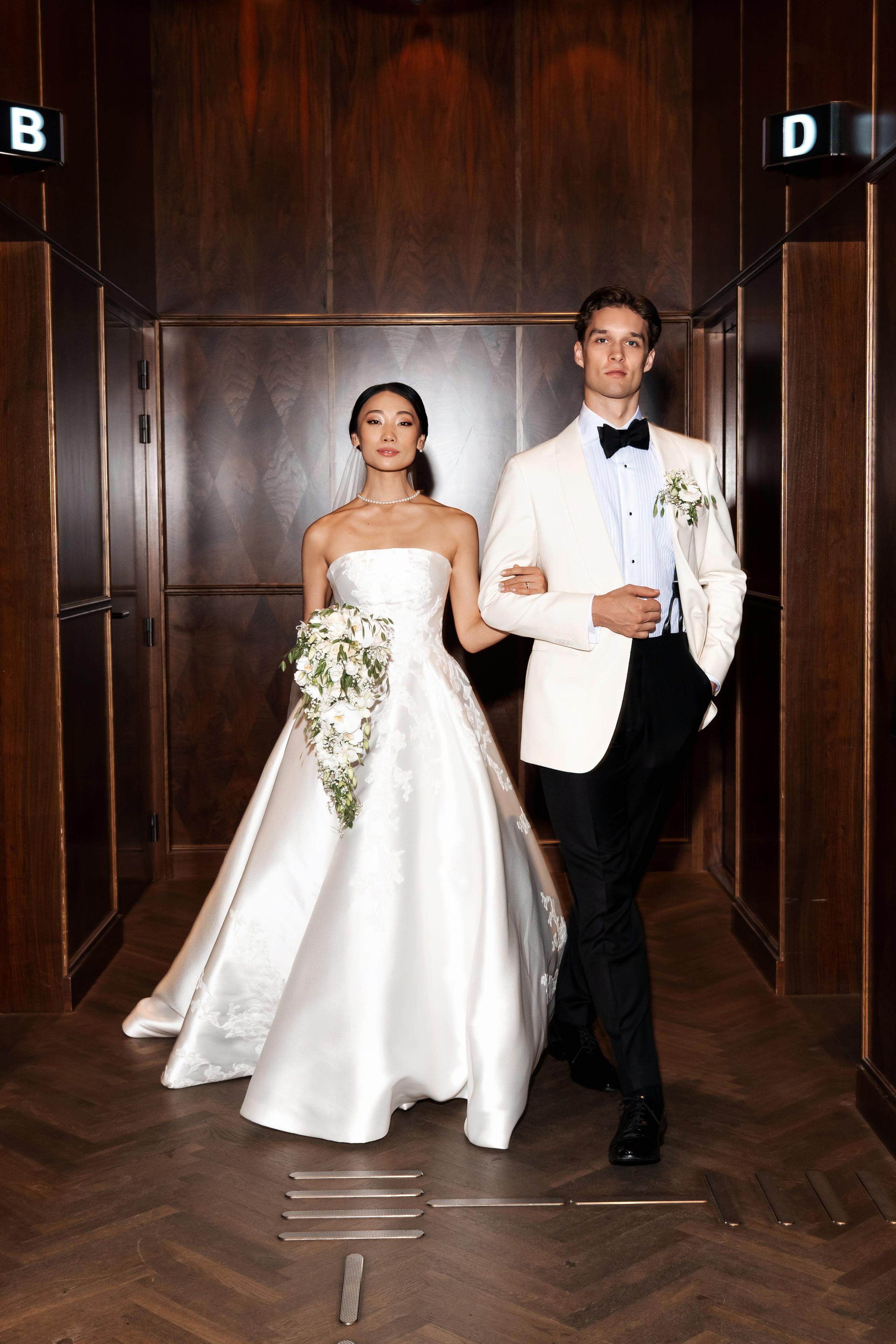 LUKAS & MARIKO. Bryllupsfotograf i hele Norge