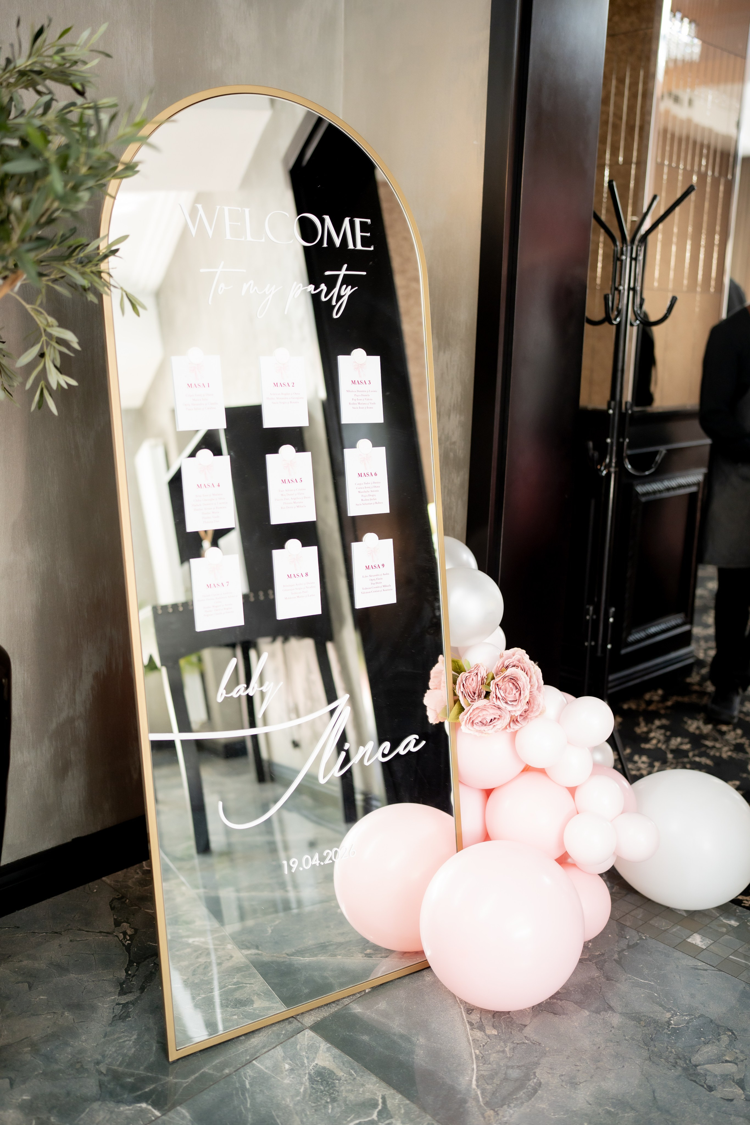 Ilinca. Mark Fazakas — Wedding Photographer