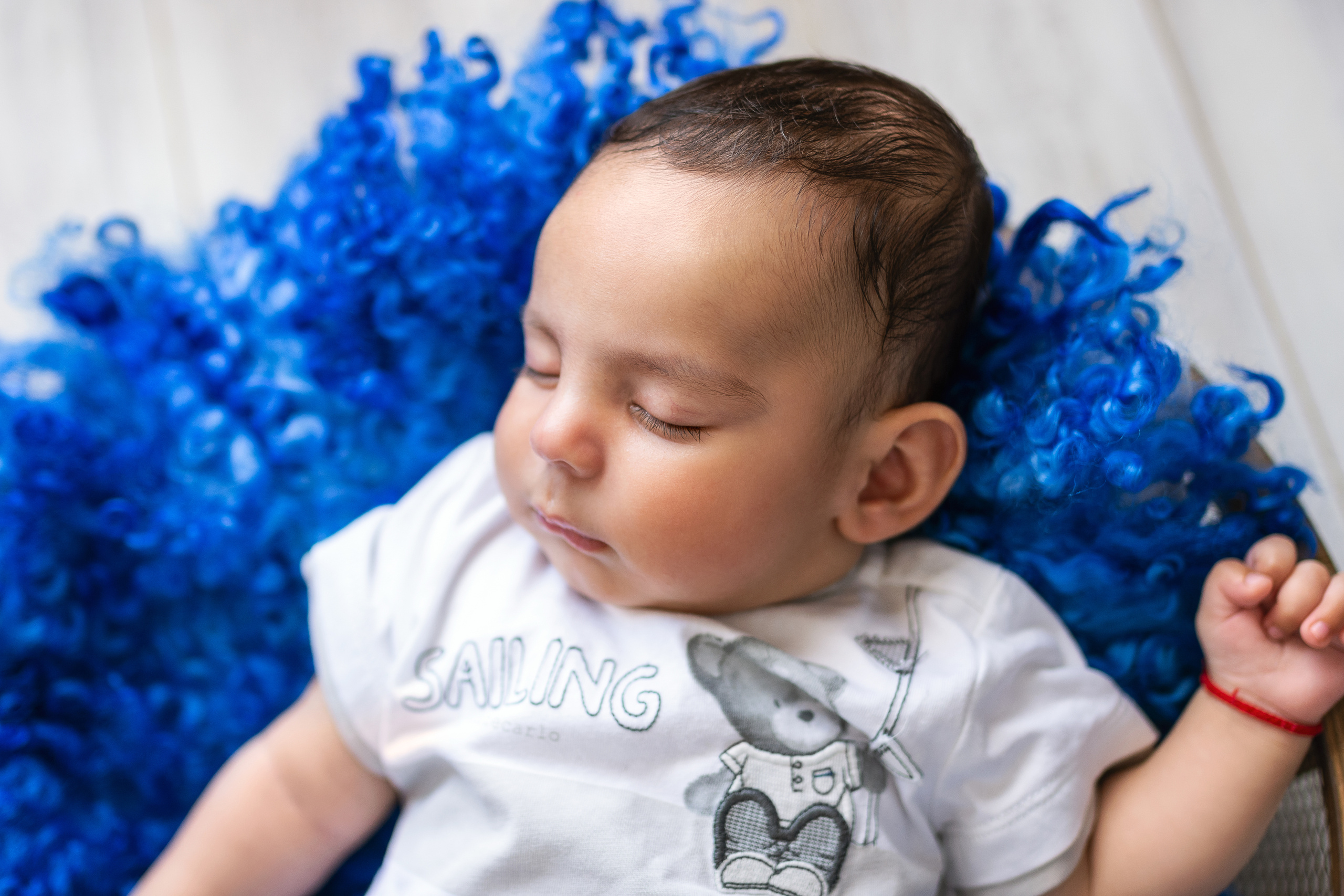 תינוקות מגיל חודשיים. צילומי הריון, ניו בורן, גיל שנה בראשון לציון -Jenya Rosso Photography