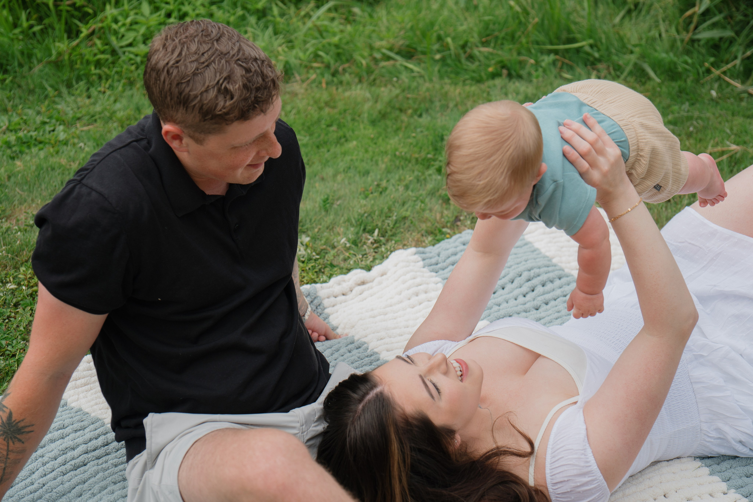 Austin’s family. Photographer in Washington Sophia D