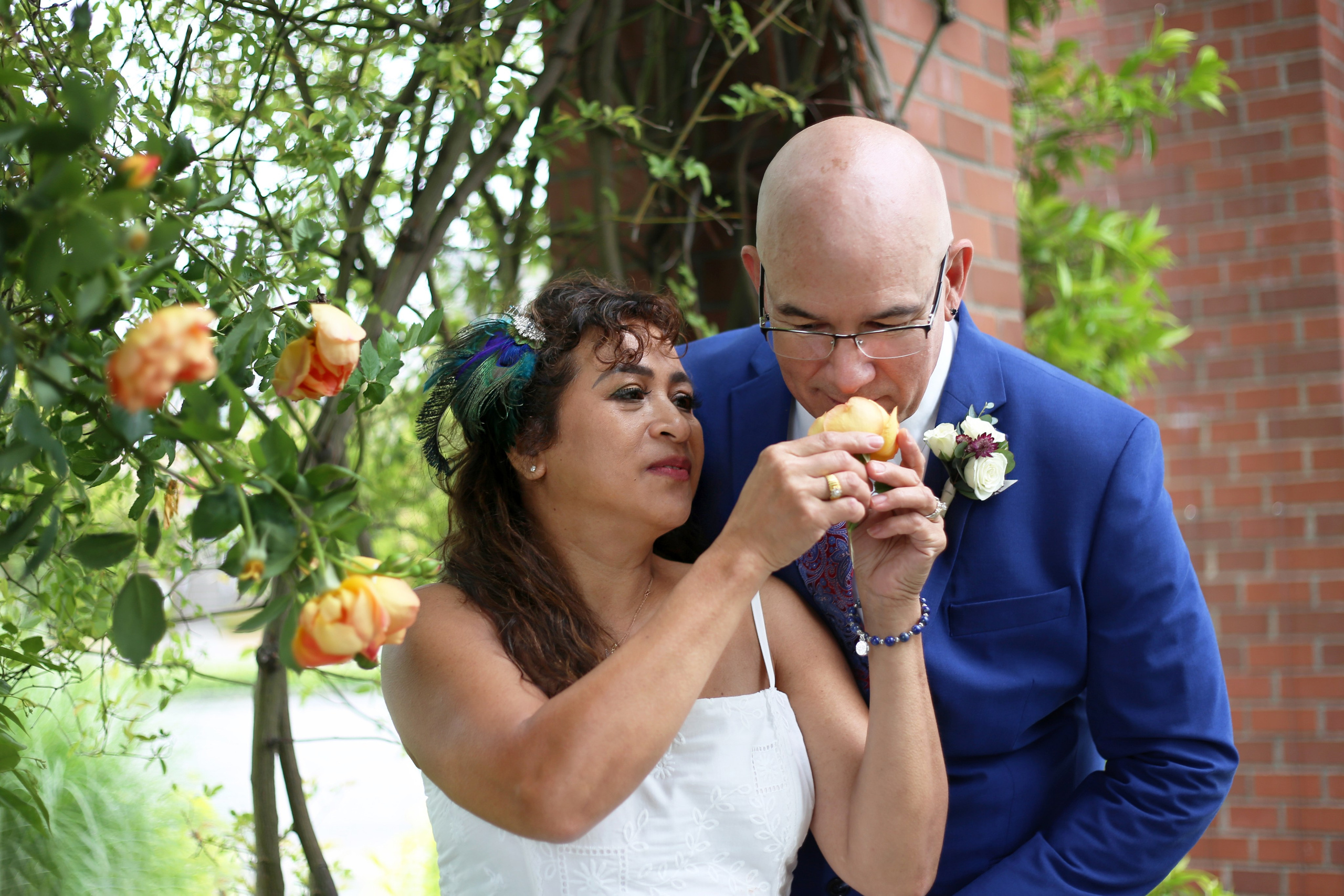 Anniversary. YuAnna studio. Family & Kids Photographer in Seattle area, located in