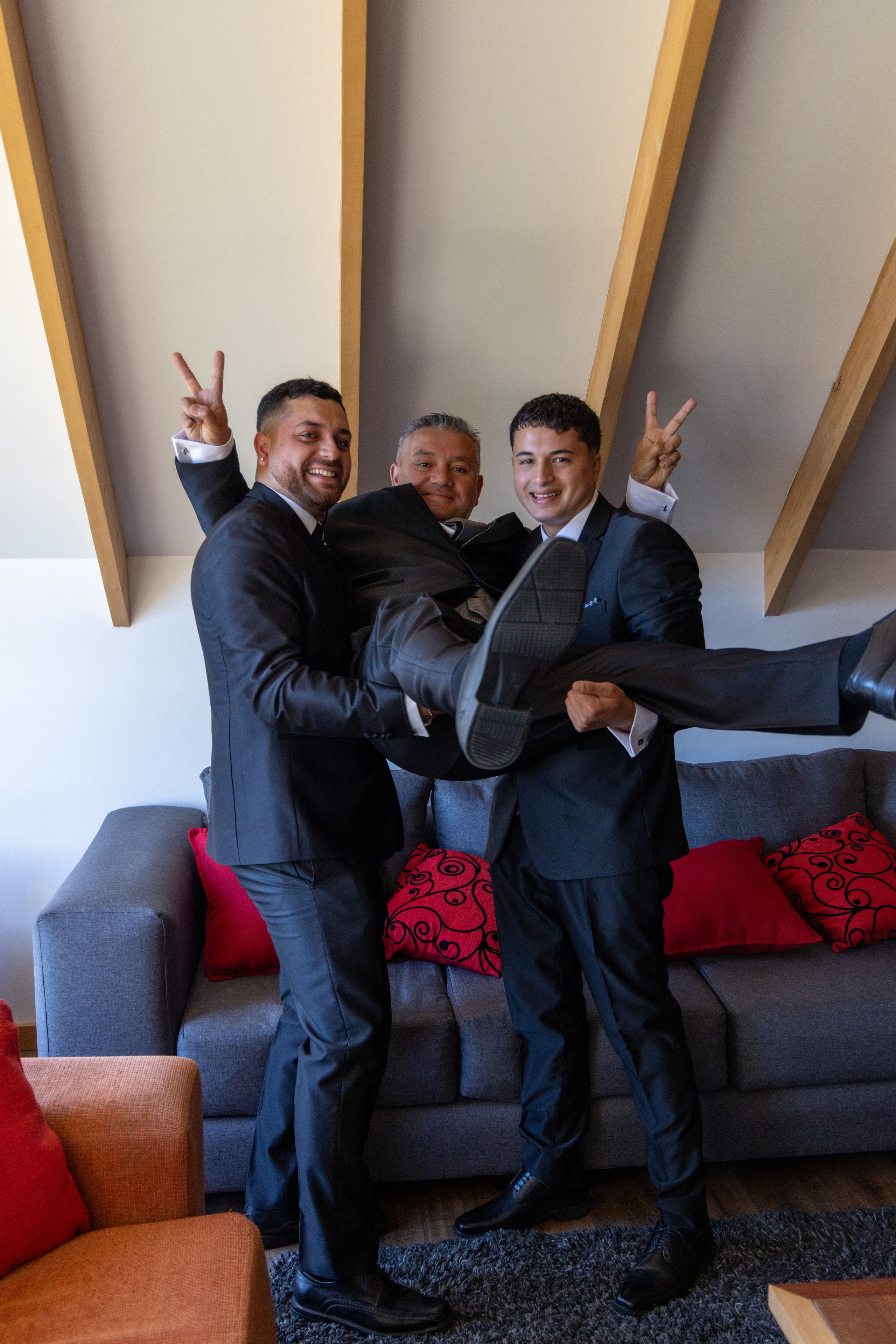 Silvia y Jorge. Dinka & Emilio - El arte de preservar lo que no se repite