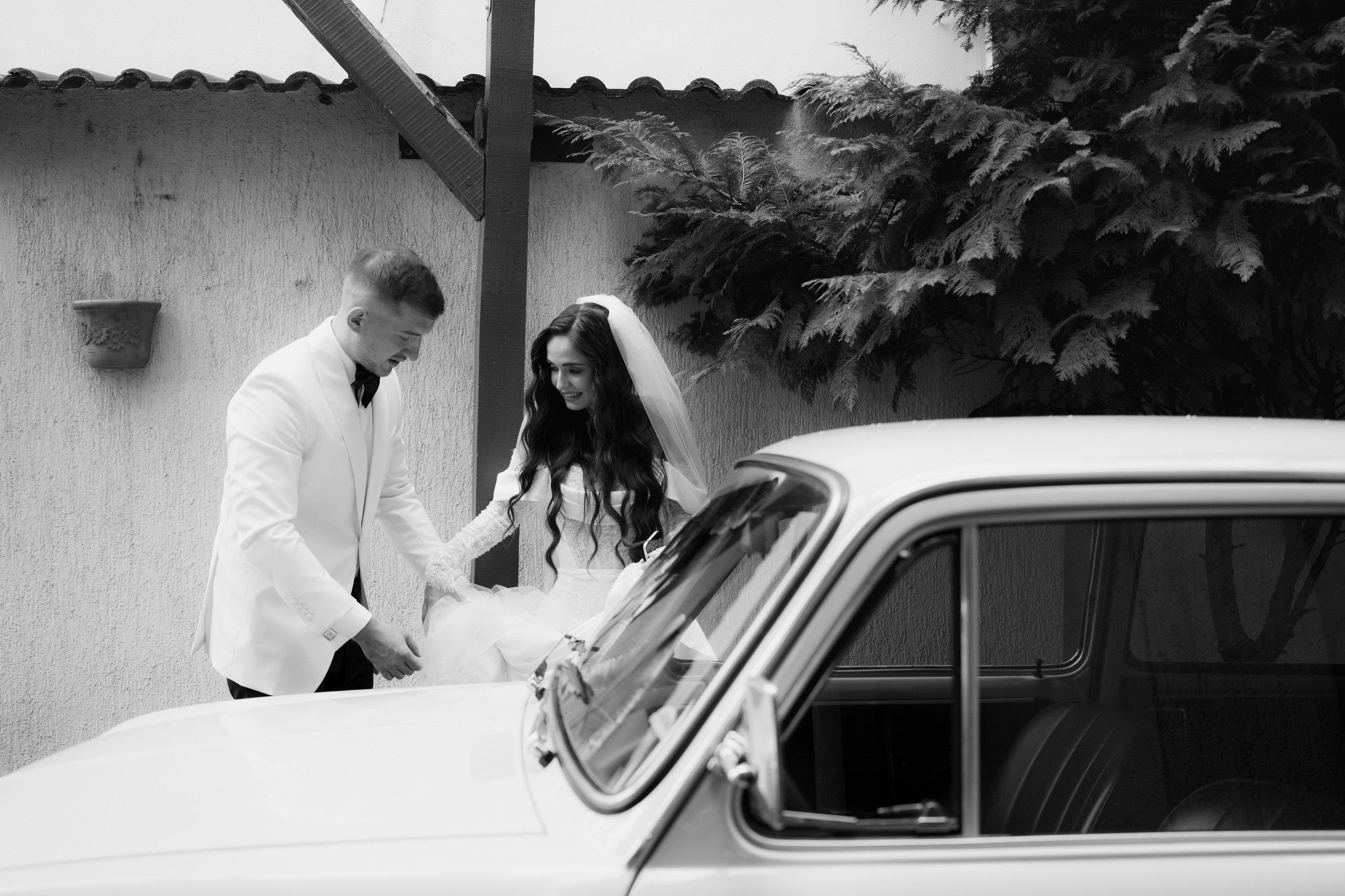 Cristina & Bogdan. STORYCATCHERS