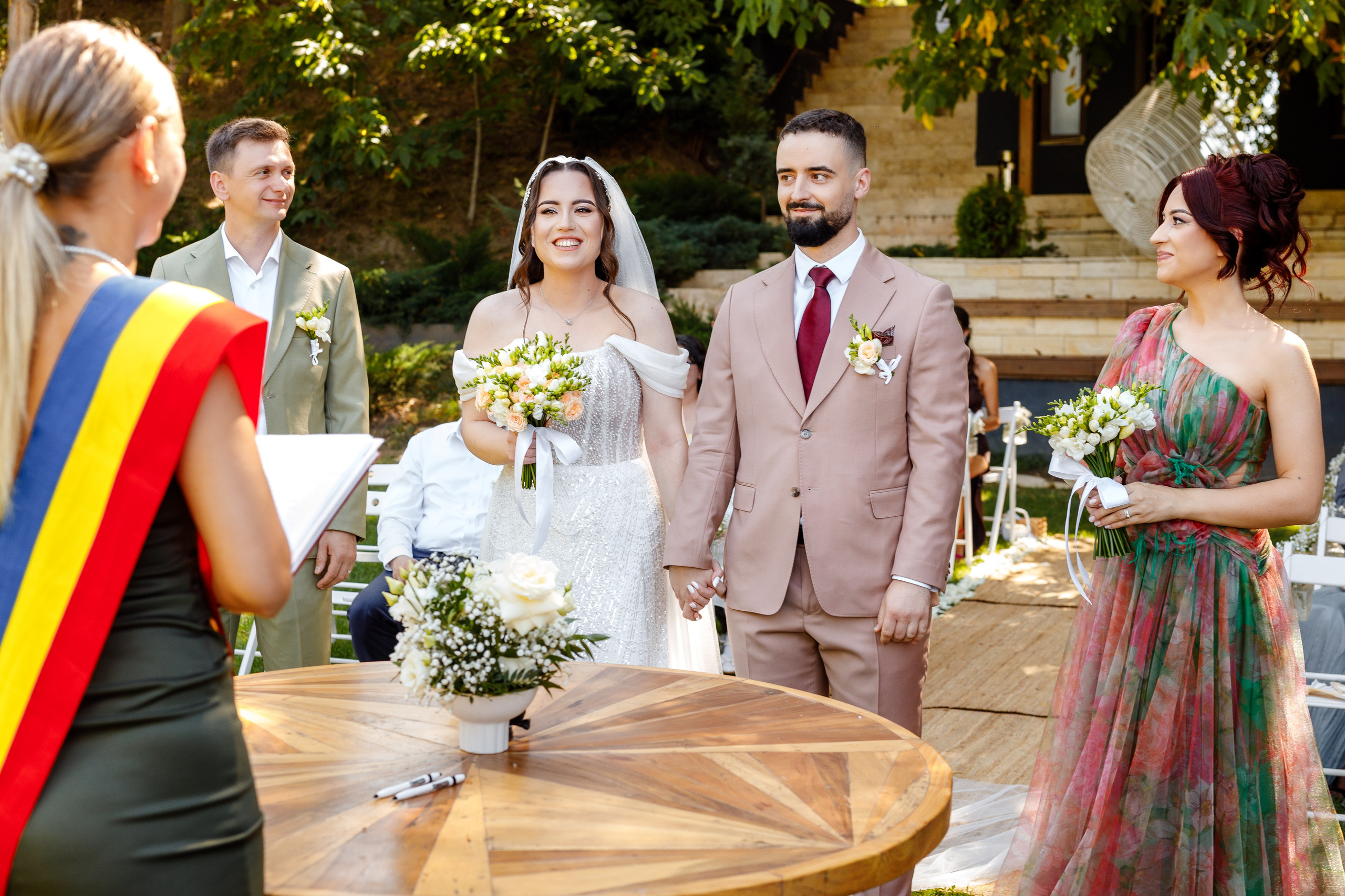 Mihai & Iasmina. Lucian Dedeu — Fotograf de nuntă și eveniment