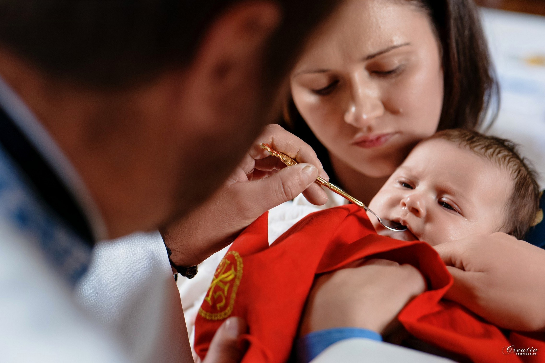 Fotograf botez Bistrița. Fotograf nuntă Bistrița | fotograf botez | Creativ Foto Video | Vasile Mizgan