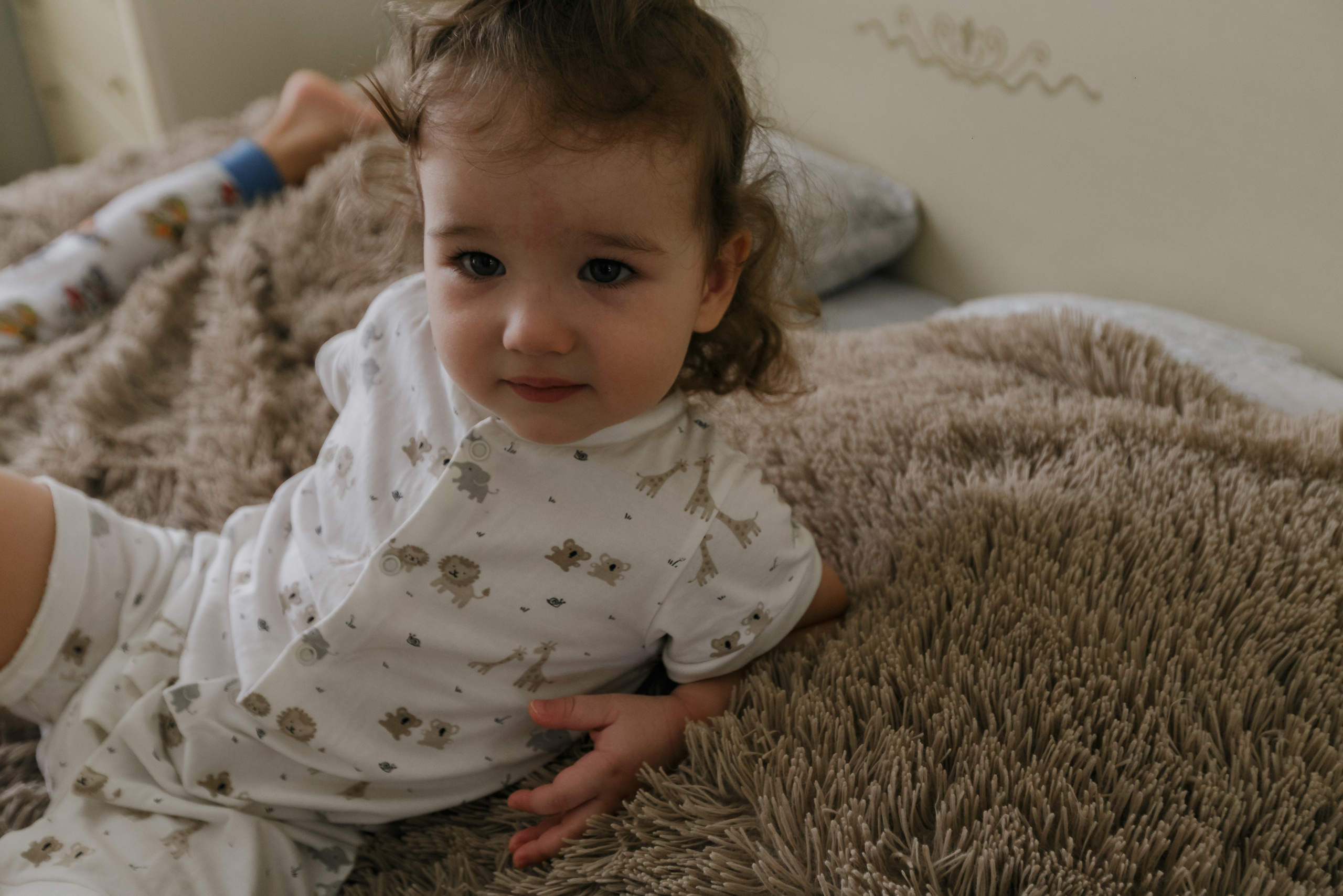 Sesión de fotos de una princesita. Fotógrafo de retrato, familia y reportajes en Valencia | España | Europa Vitalii Lumier