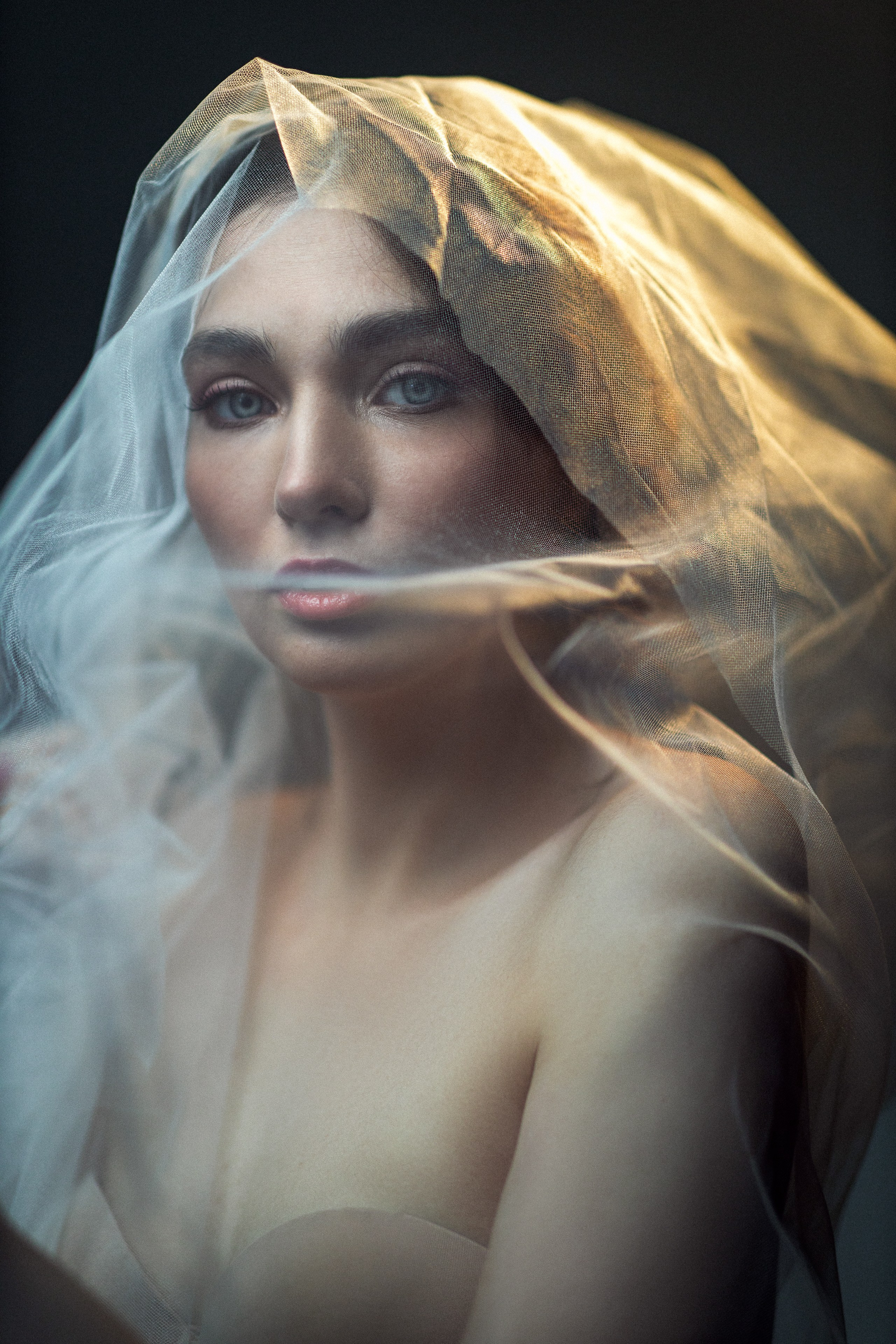 Alisa (Flowers Editorial) 10.03.2024. Portree- ja perefotograaf Anton Hansen Tallinnas, Eestis