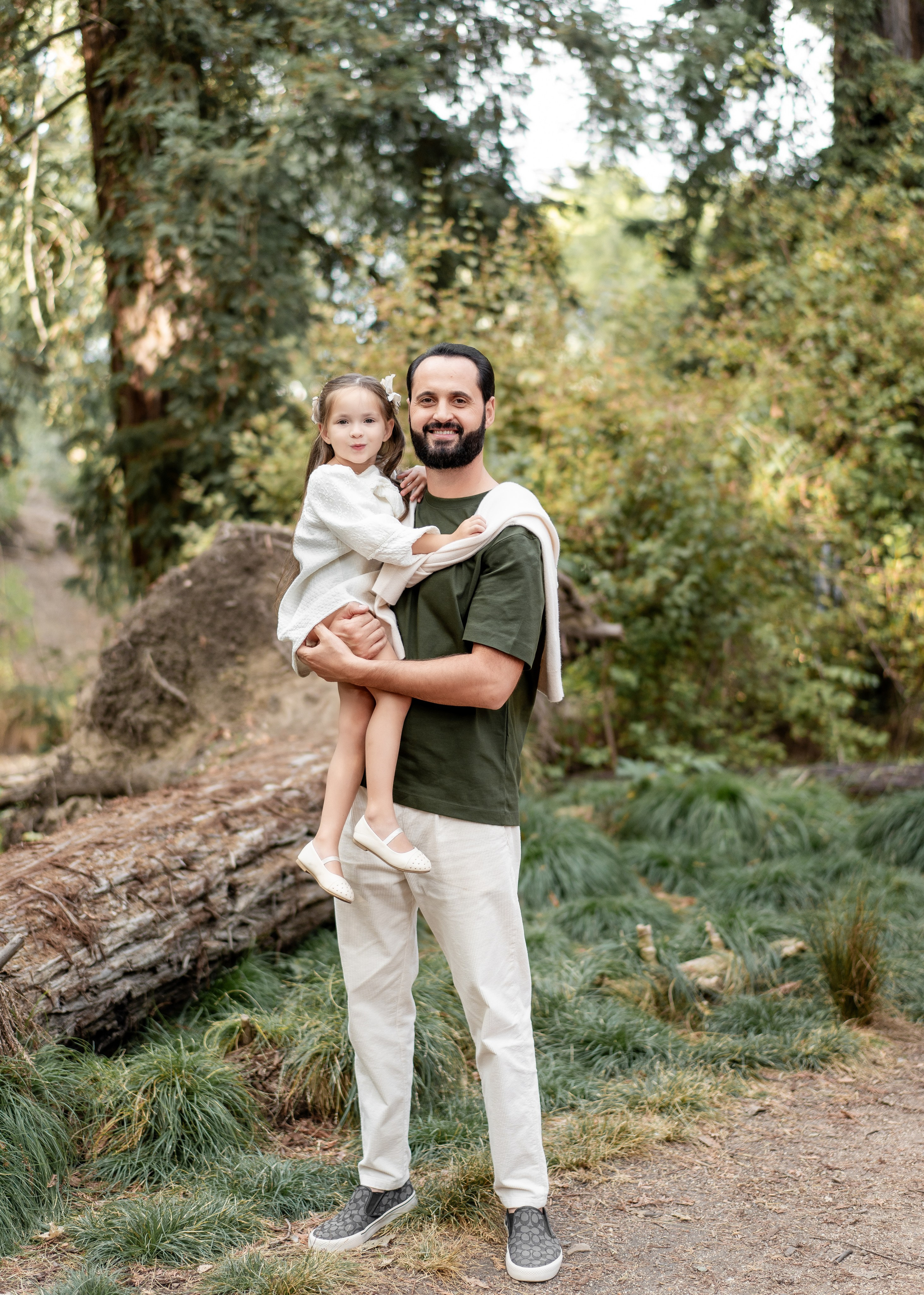 Mikhailov family. Family photographer in Sacramento | Sofia Pavenko