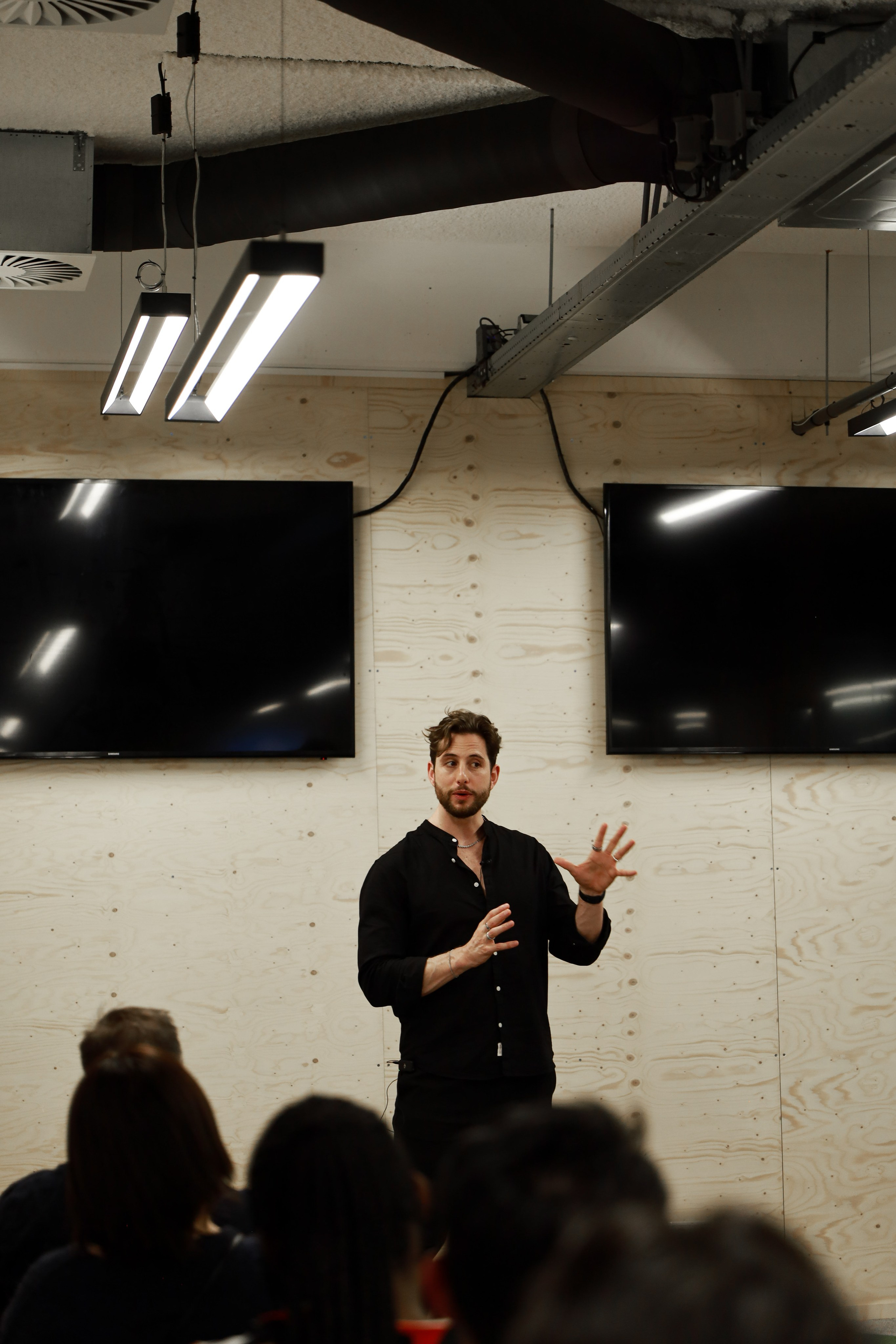 Founders grow night. Emiliia Kotruch PHOTOGRAPHER