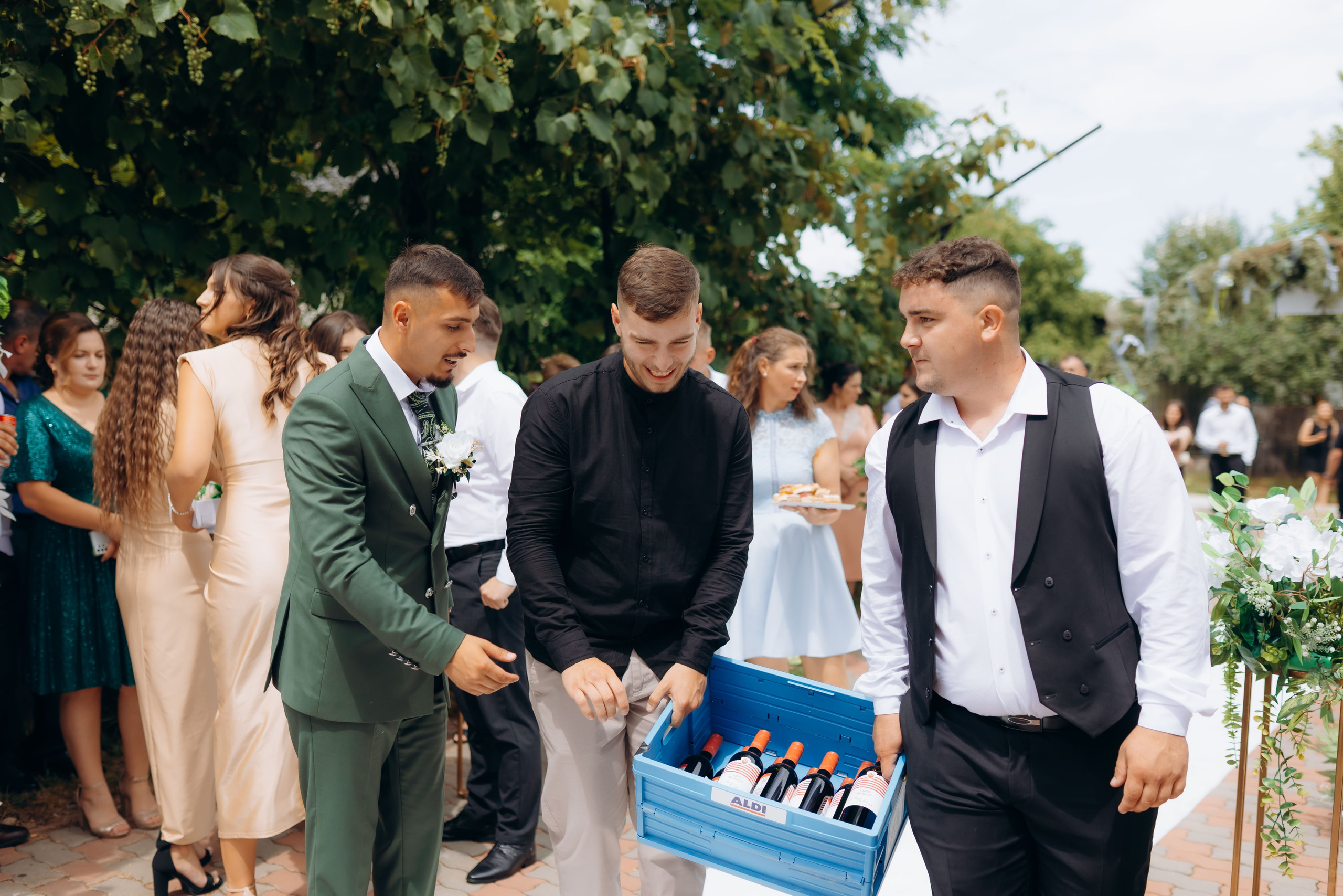 Nunta Nicoleta & Răzvan | Fotografie & Videografie Profesională. Servicii foto-video profesionale, pentru momente de neuitat