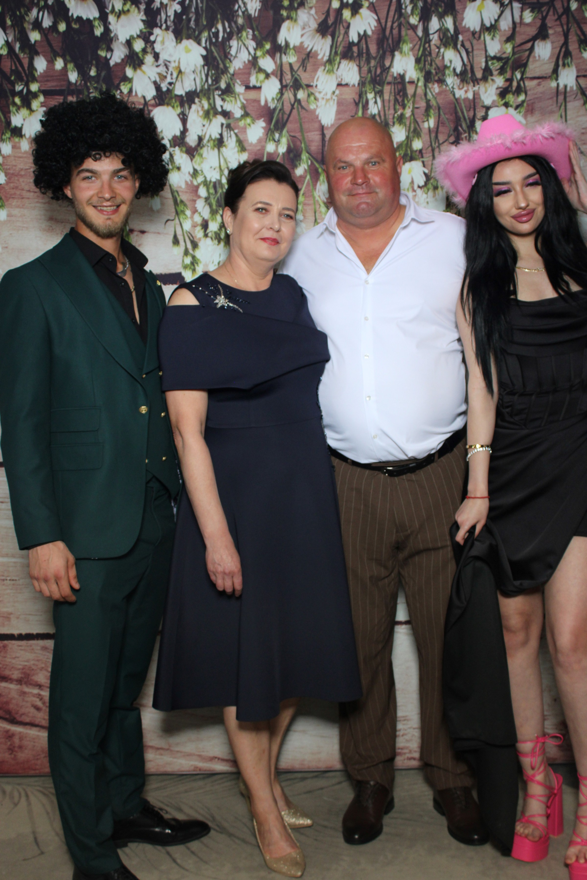 Nunta Denisa & Daniel – Zâmbete și distracție cu Oglinda Amintirilor Suceava