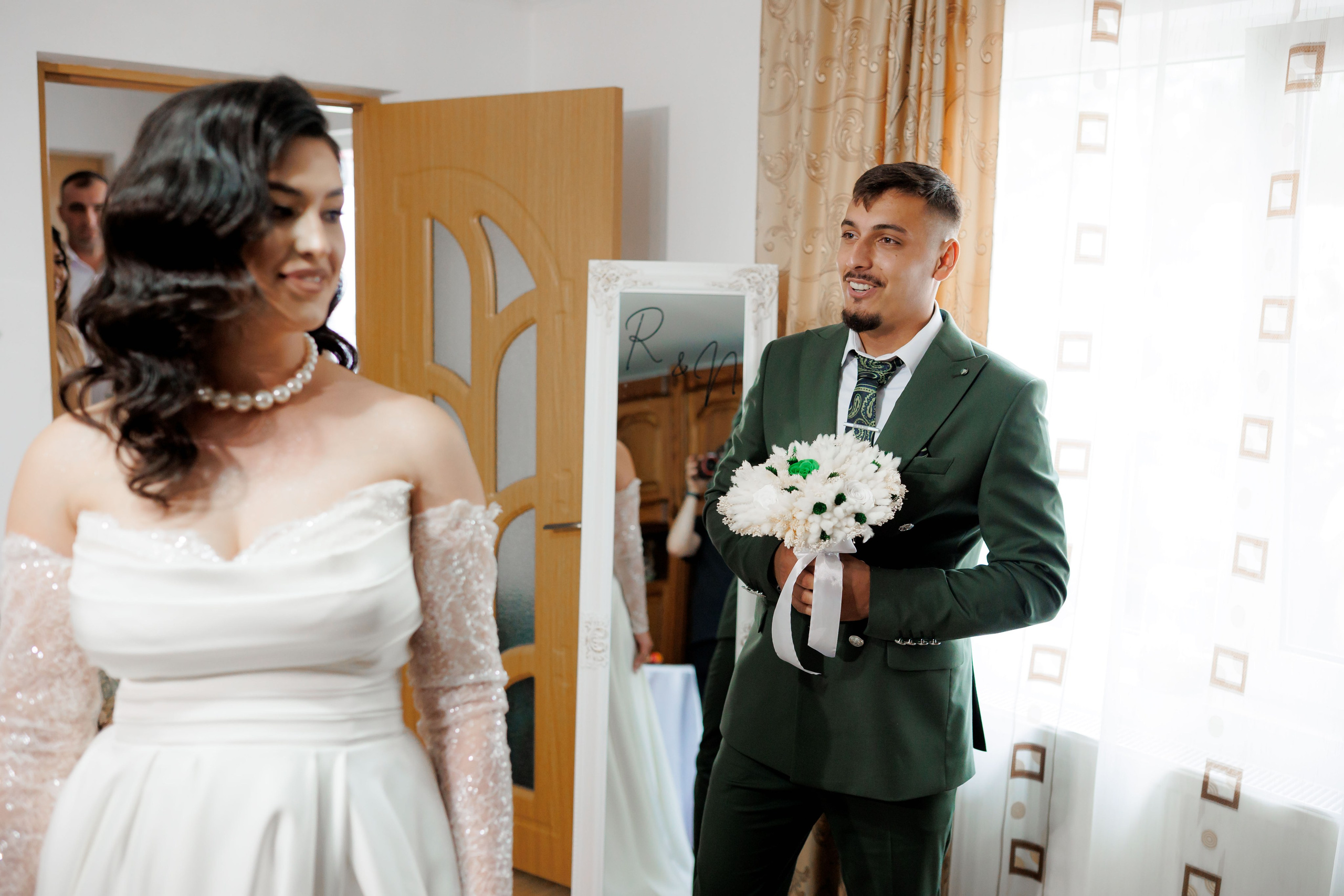 Nunta Nicoleta & Răzvan | Fotografie & Videografie Profesională. Servicii foto-video profesionale, pentru momente de neuitat