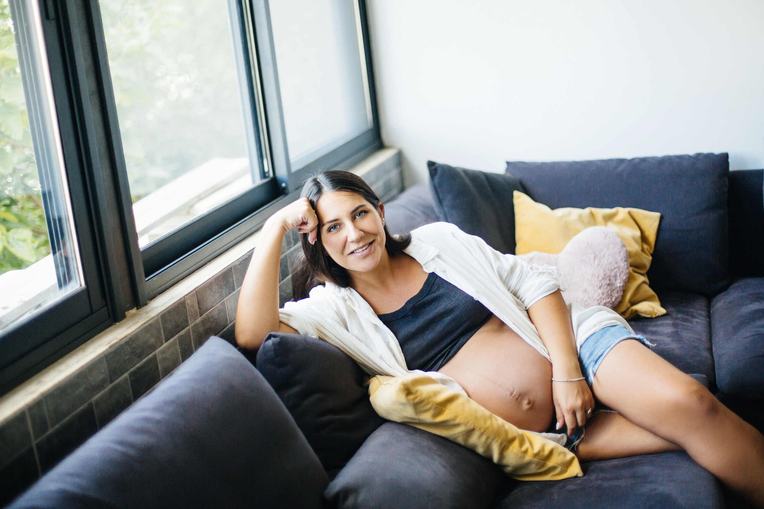 Home story. Family photographer in Israel