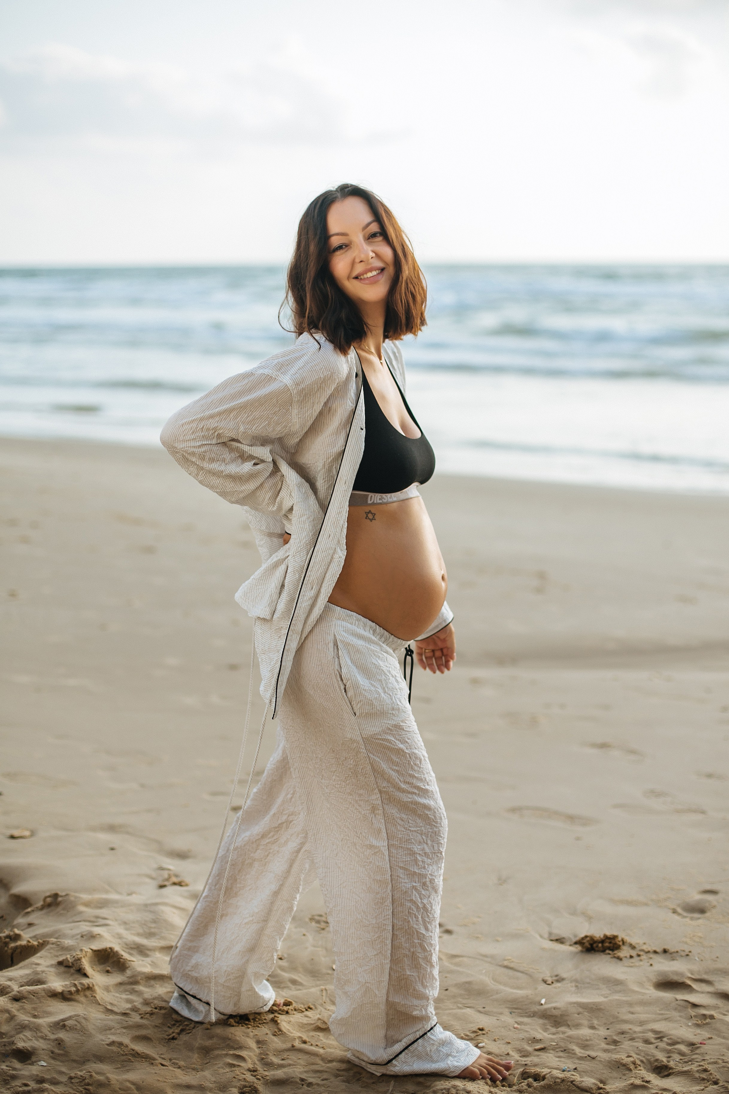 Katya & Fil Givat Olga. Family photographer in Israel