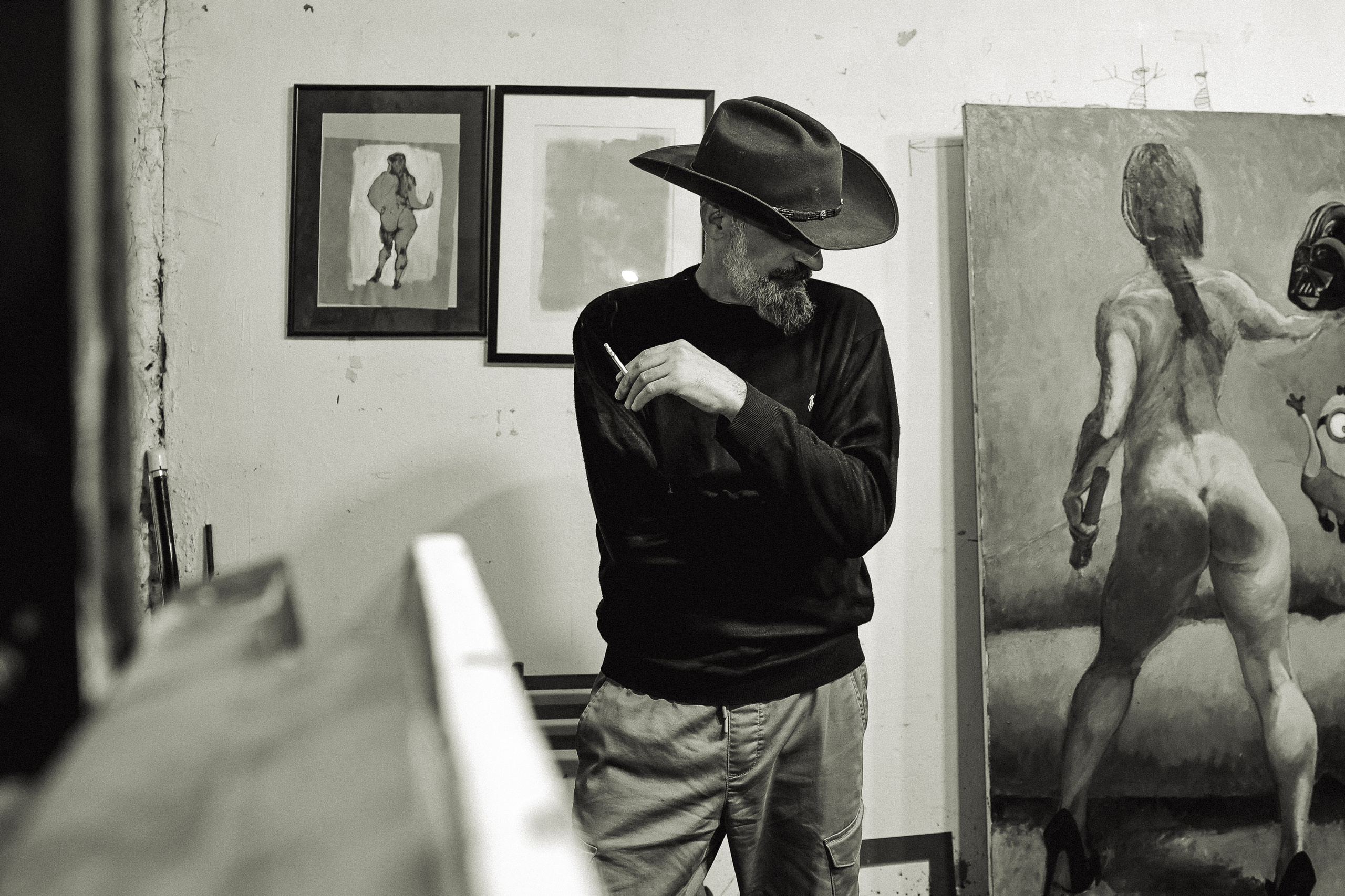 Reportage (artist's studio, sed velikodny — rush). Asmikiam