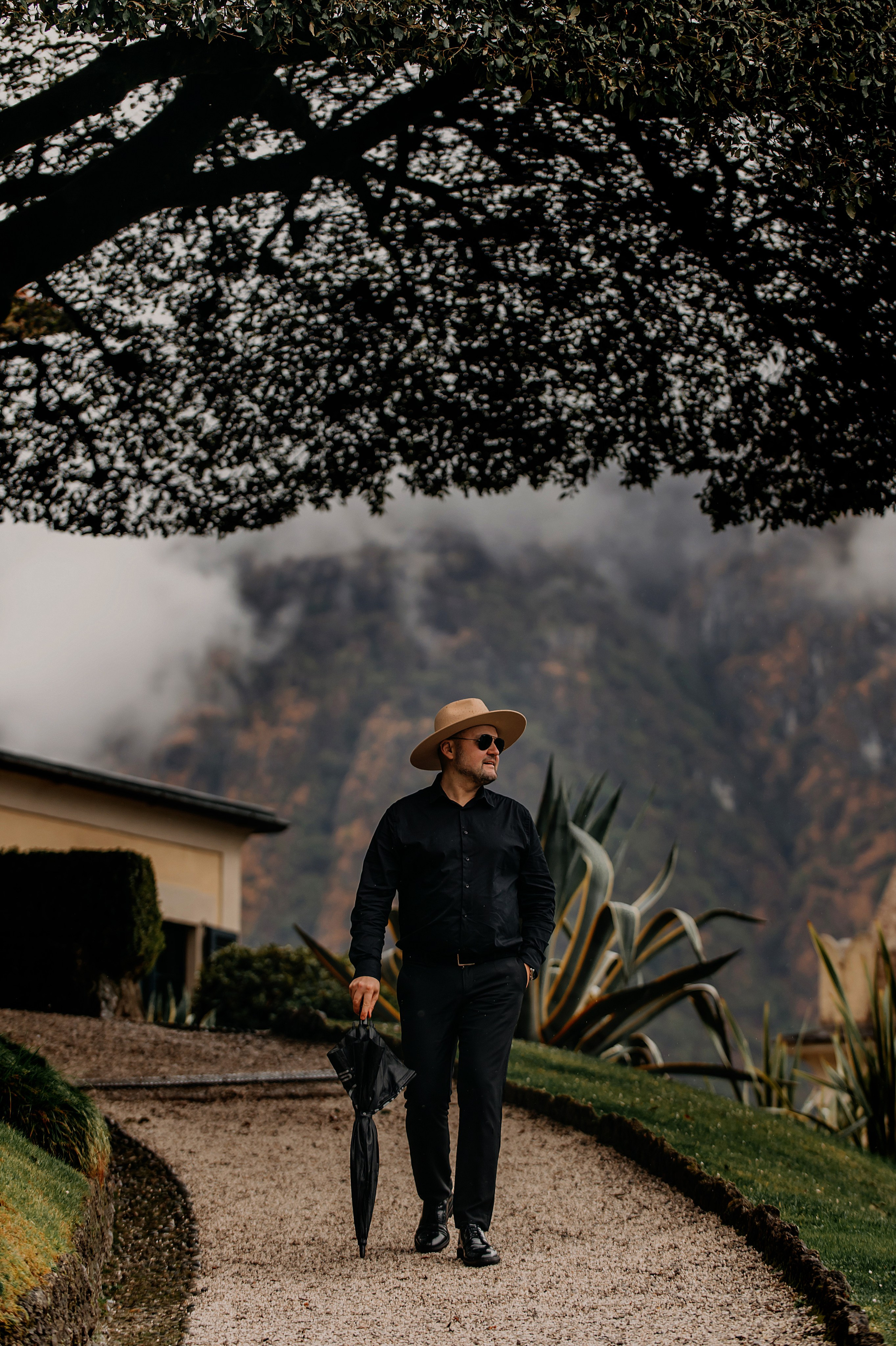 Como Evghenii. Wedding photographer from Moldova Alexey Chipchiu