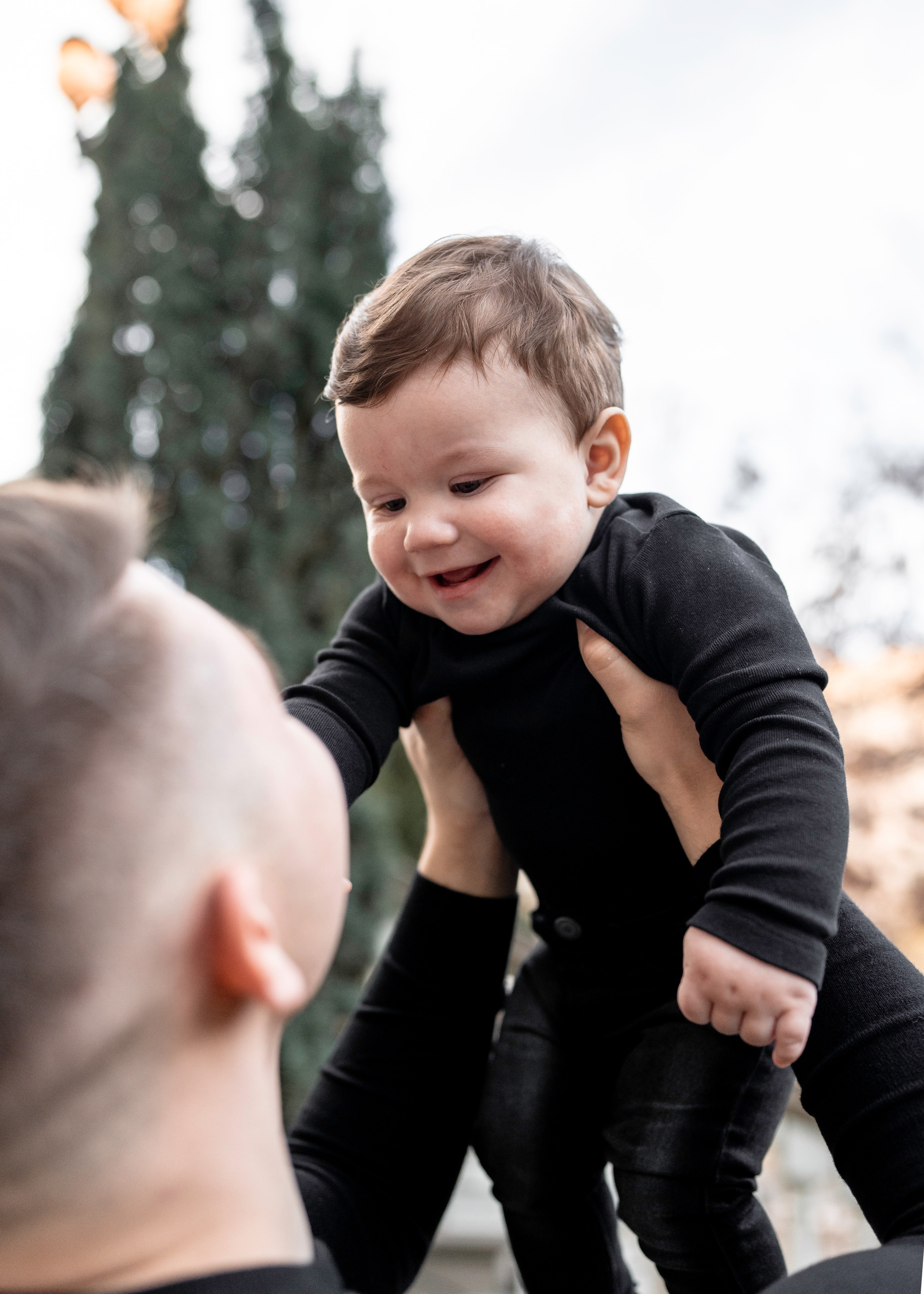 Artem, Nadia & Elisha. Family photographer in Sacramento | Sofia Pavenko