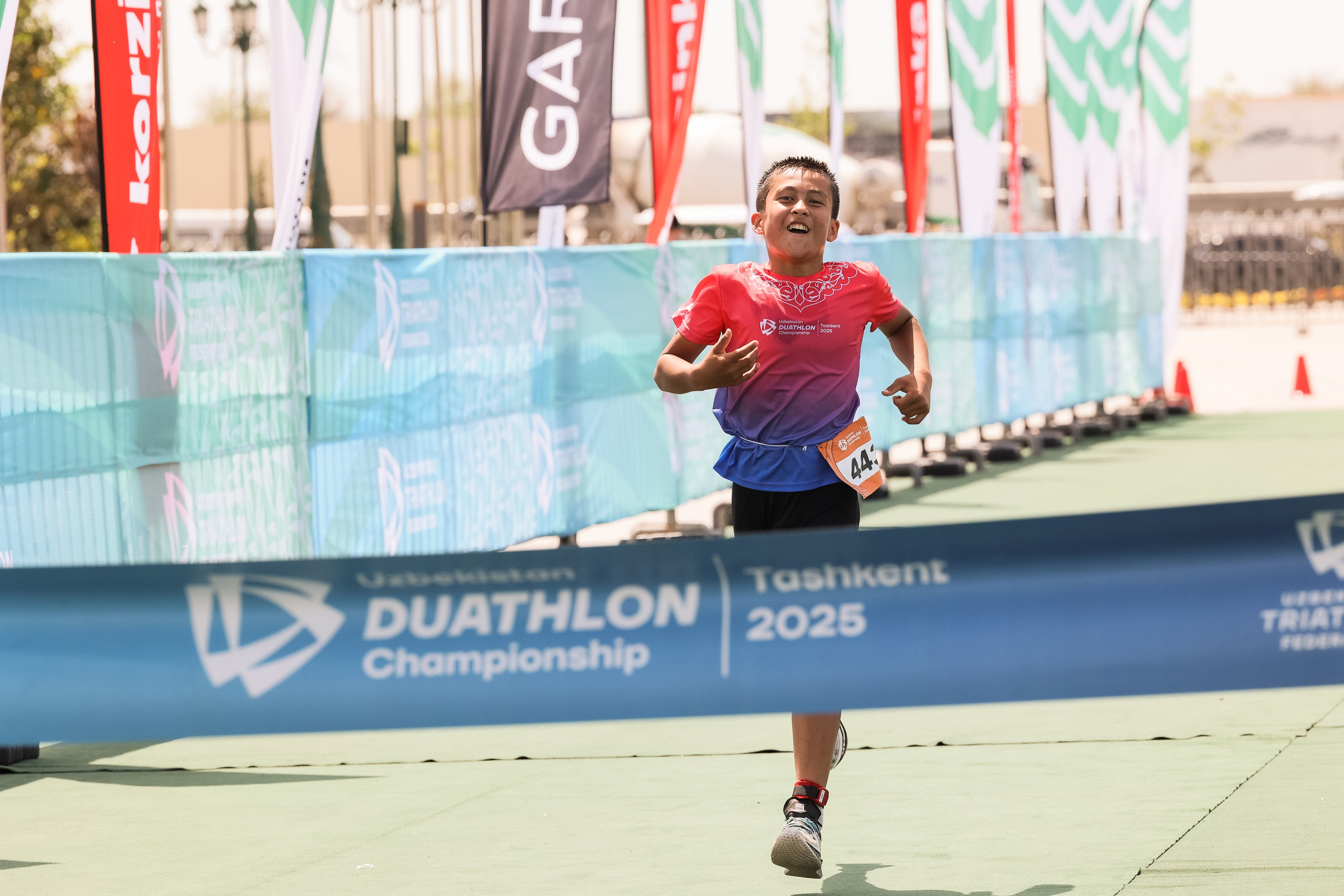 Спортисные соревнования. Фотограф Юра Артыков, Ташкент