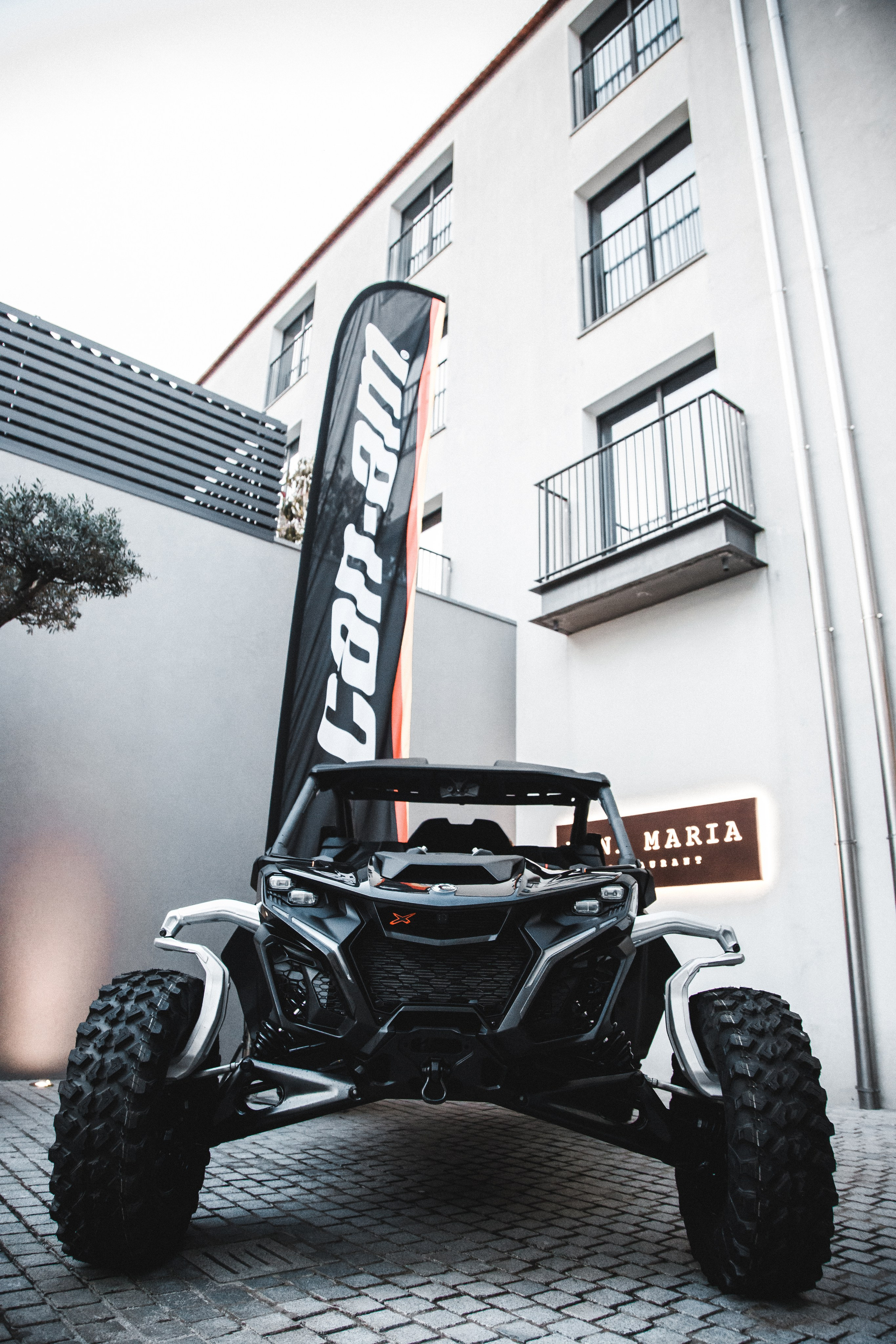 Reportage sport. Wedding photographer and videographer Europe