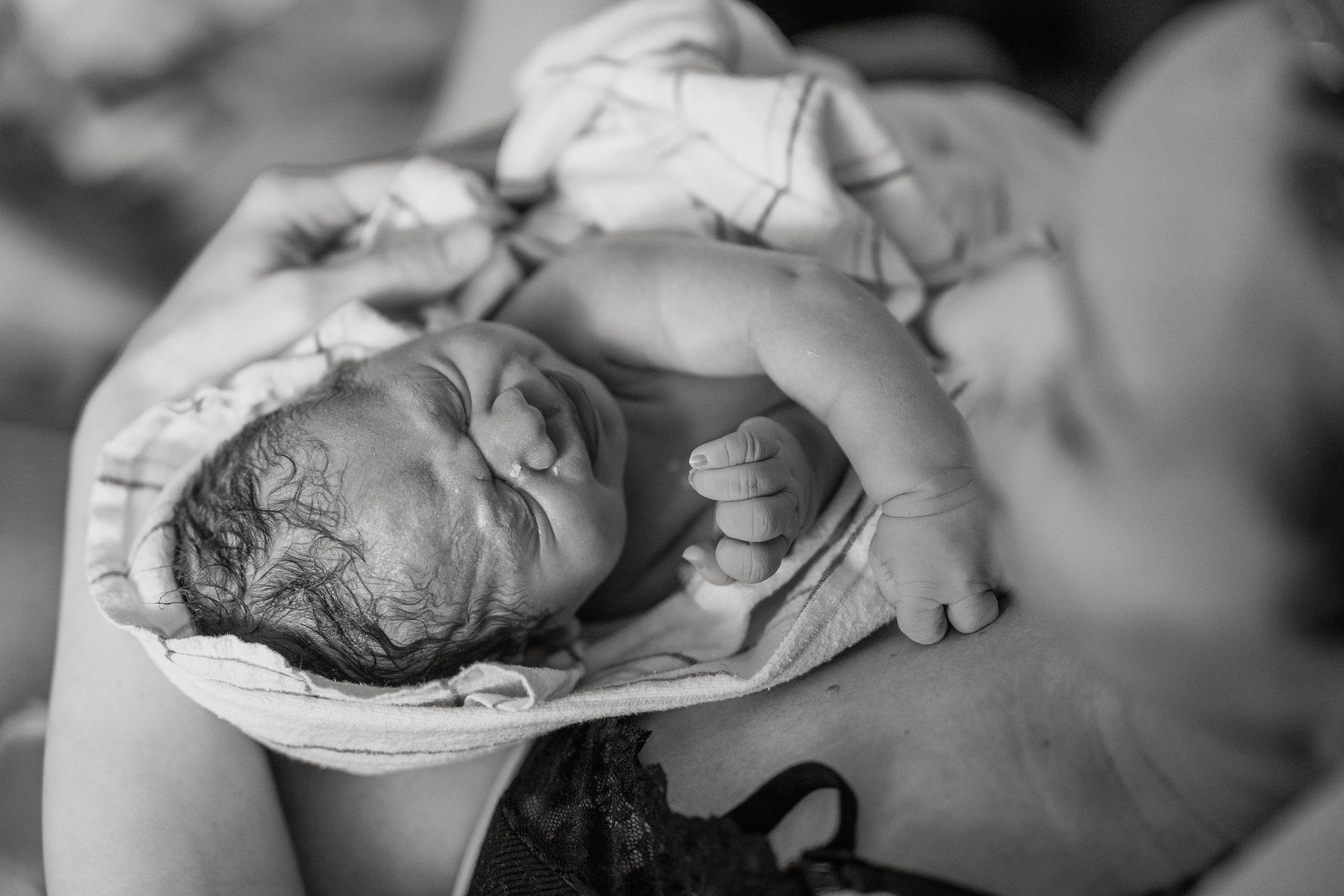 Hospital Birth Photography. Alisa Tant — Family and newborn photographer Bucks County, Montgomery county, Philadelphia, NJ