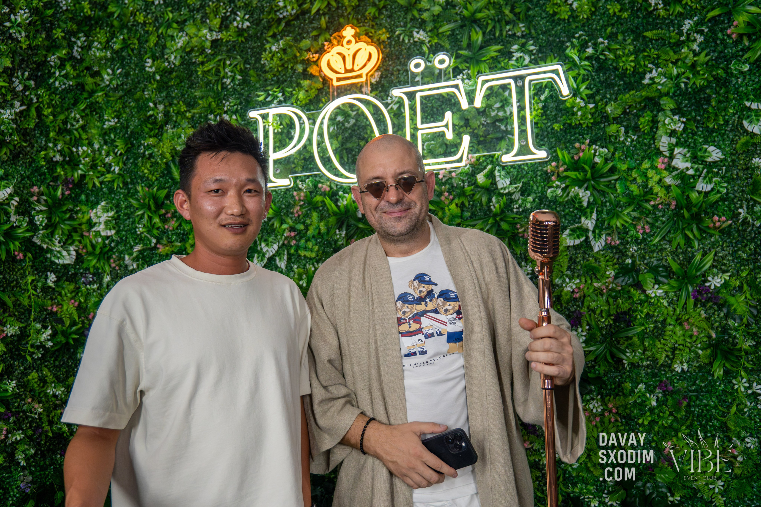 Вечеринка White Out | Фоторепортаж | Видеорепортаж | Афиша | DAVAYSXODIM.com PHUKET. АФИША|ФОТОРЕПОРТАЖИ|ИВЕНТЫ|ПХУКЕТ