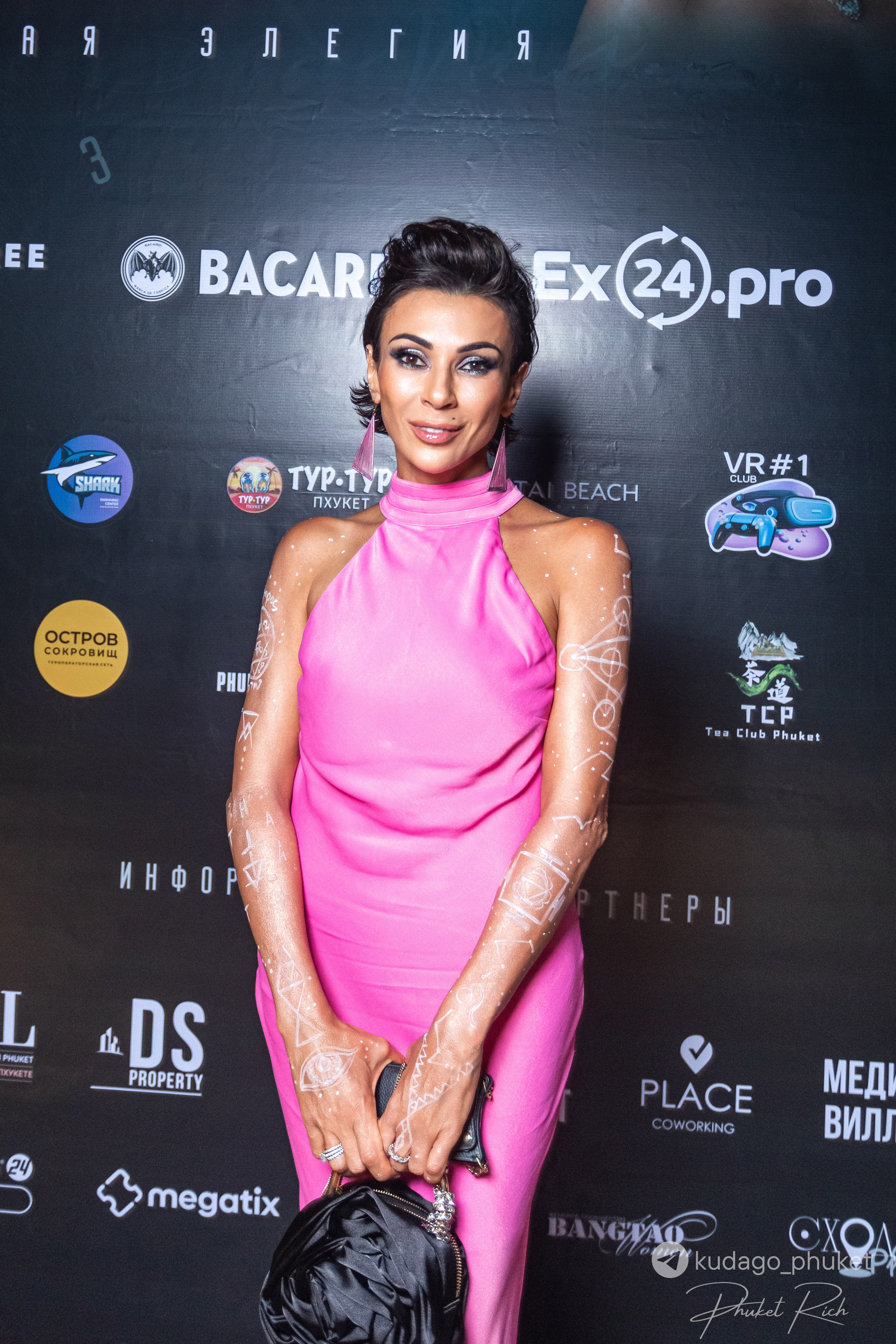 Вечеринка «Код да Винчи» | Фоторепортаж | Афиша | DAVAYSXODIM.com PHUKET. АФИША|ФОТОРЕПОРТАЖИ|ИВЕНТЫ|ПХУКЕТ