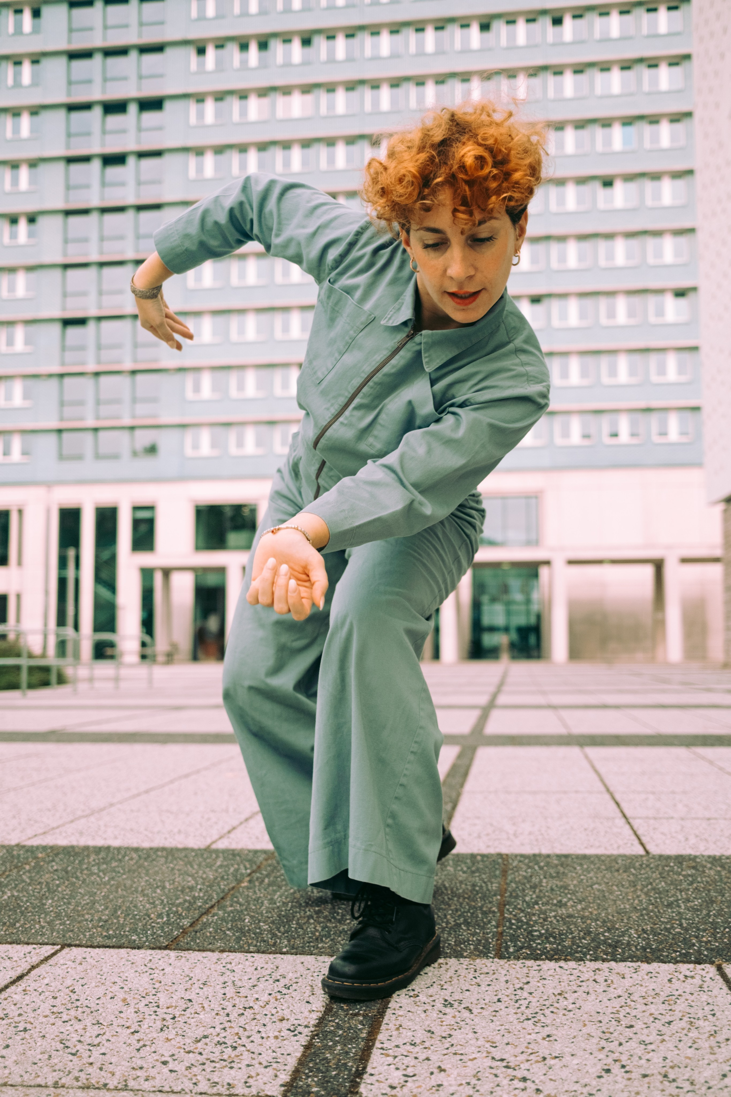 Dancing through Berlin. Professional Photographer in Berlin — Portraits, Love Story, Events, F