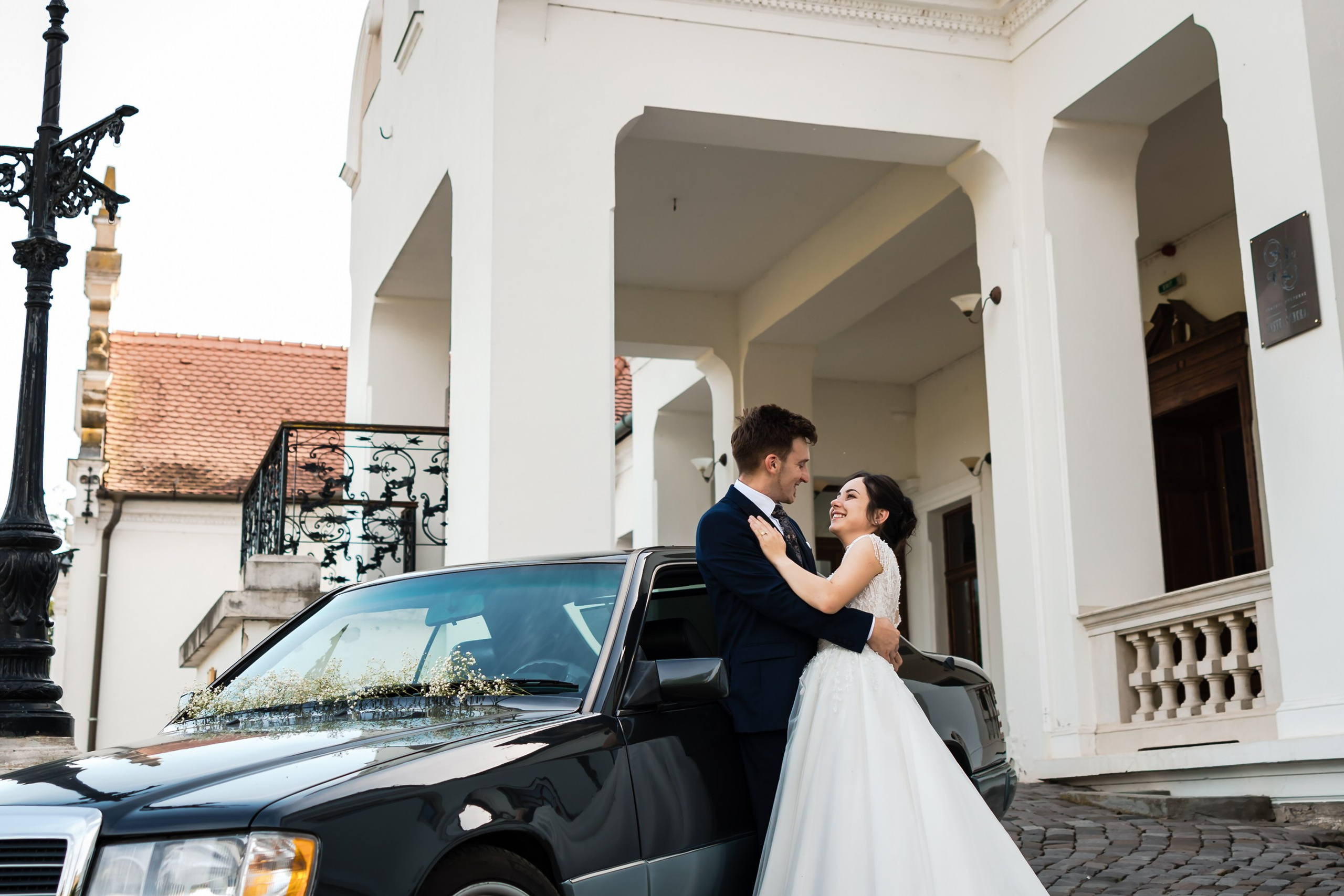 Nuntă & Save the date. Portré 📸 Photographer | Newborn photos • Maternity photos • Engagements • Weddings • Events • Portraits • Families • Birthdays • Parties