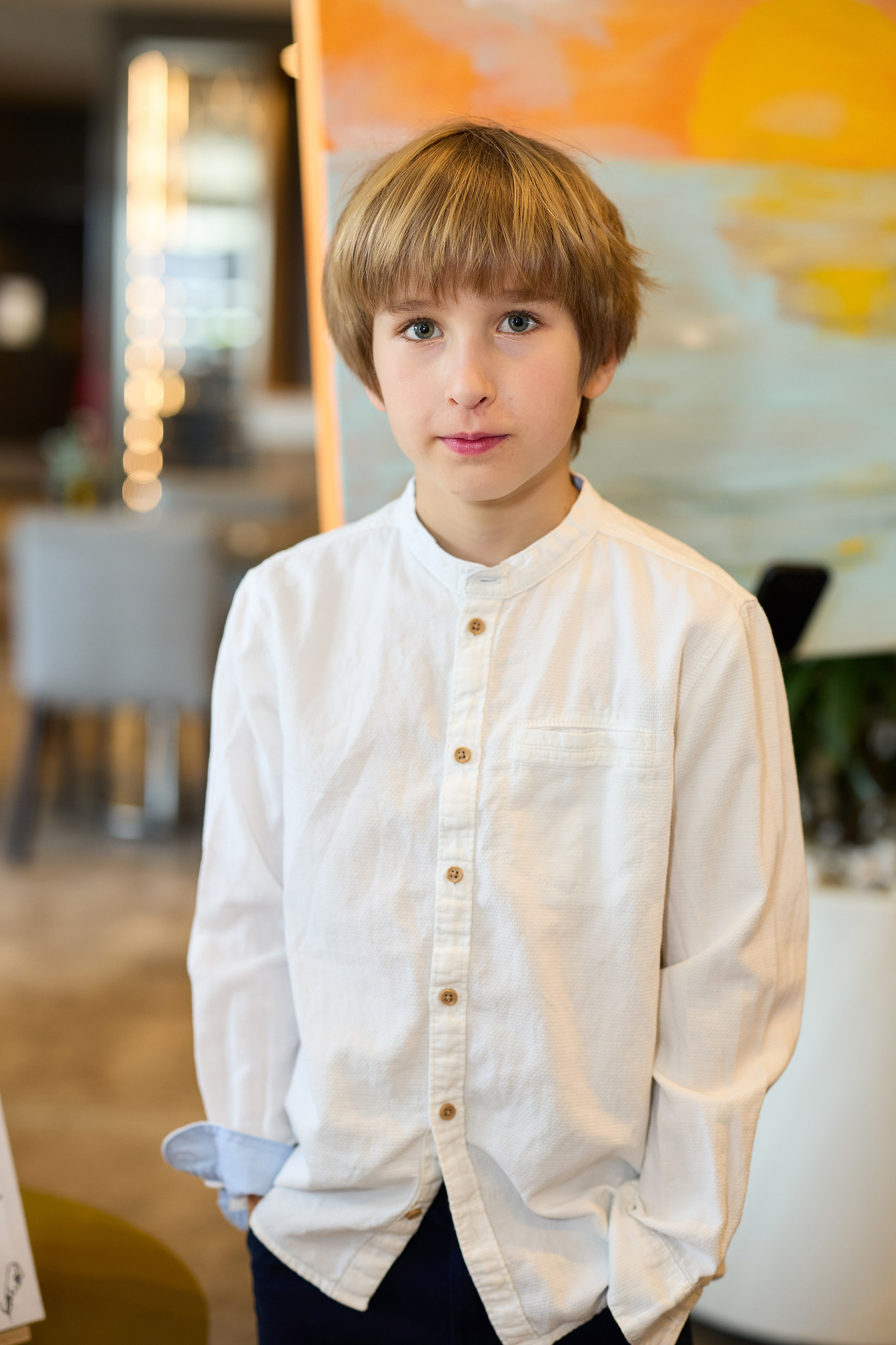 Авторская благотворительная художественная выставка Дианы Бортник. Фотограф Юлия Маковеева