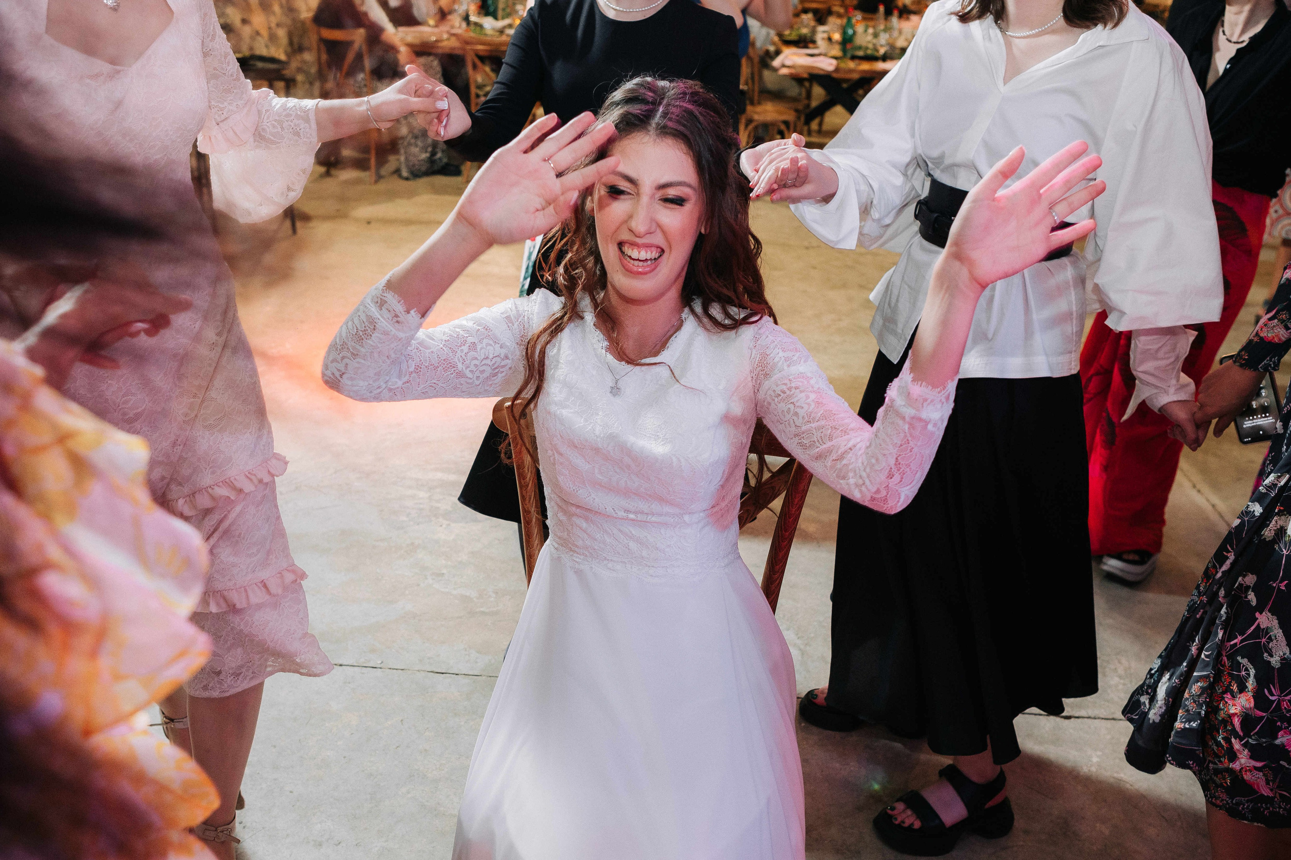 WEDDING OUT OF CITY. PHOTOGRAPHER IN ISRAEL