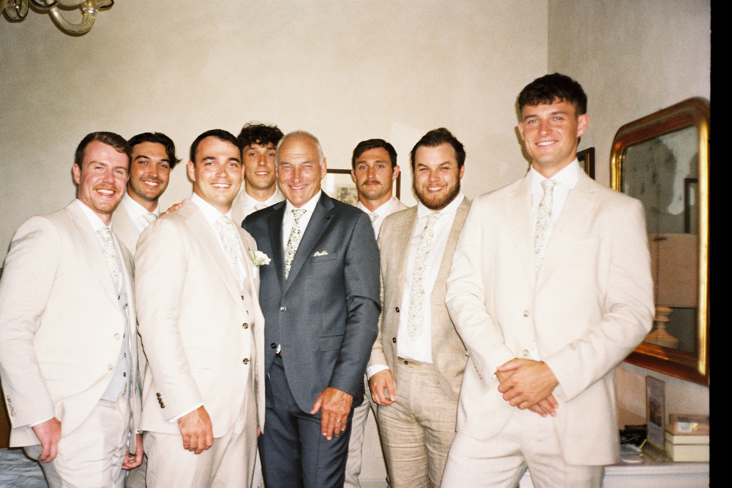 Diana & Thomas. Villa Scorzi, Tuscany. Digital + Film 35mm. Фотограф в Милане Анна Линник