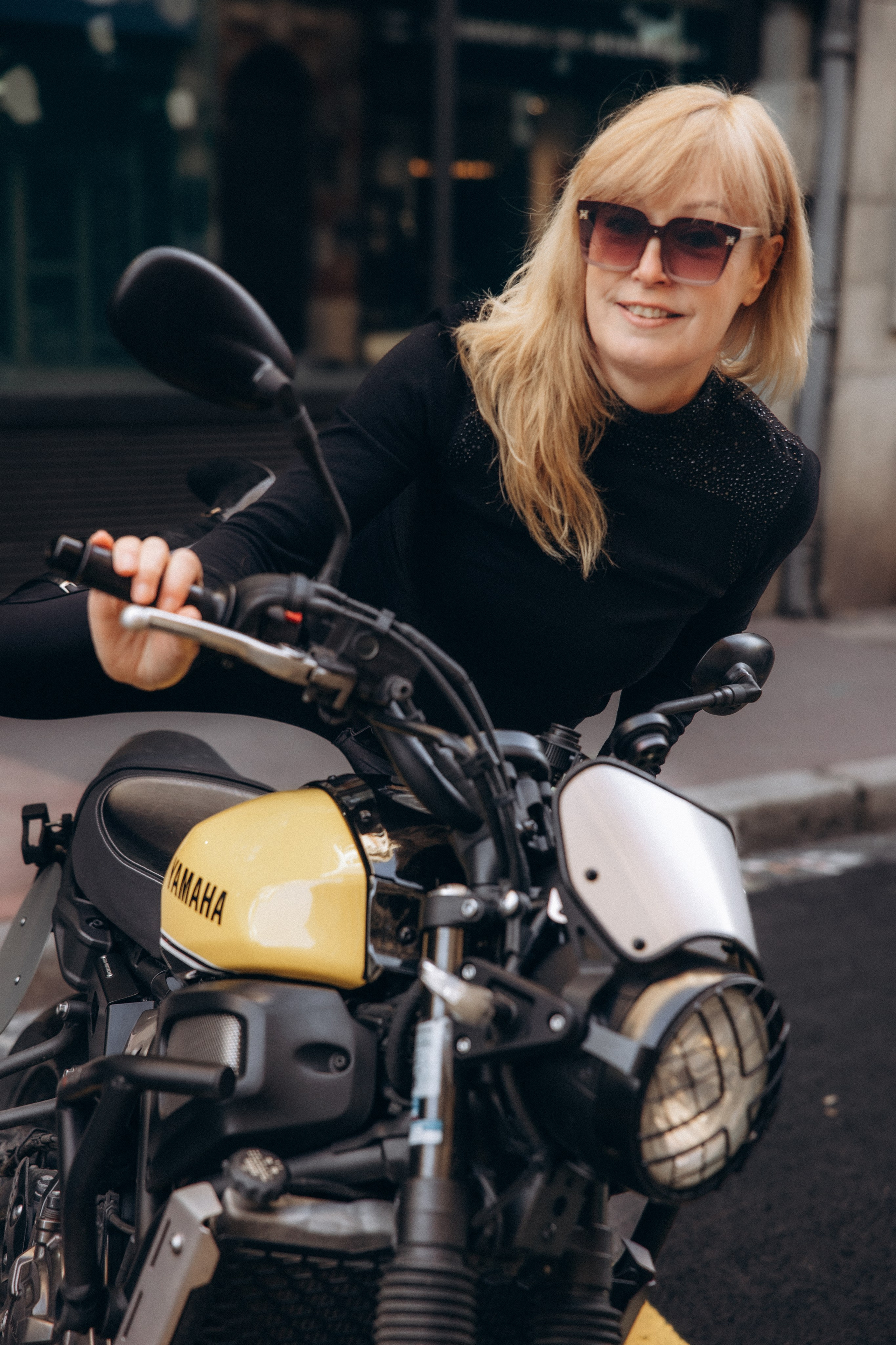 Content session in Toulouse with Lisa. Eugénie Smirnova — photographe à Toulouse et dans le sud-ouest de la France