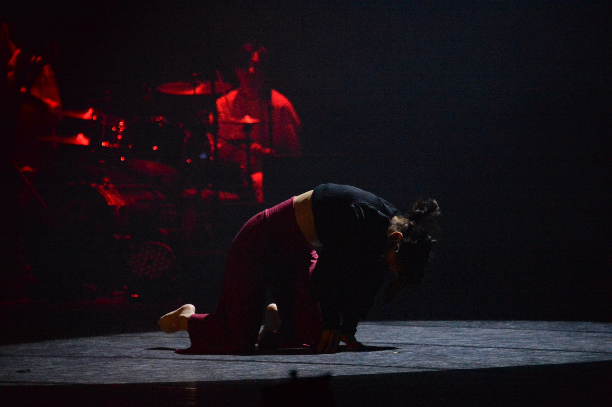 Stage. MT