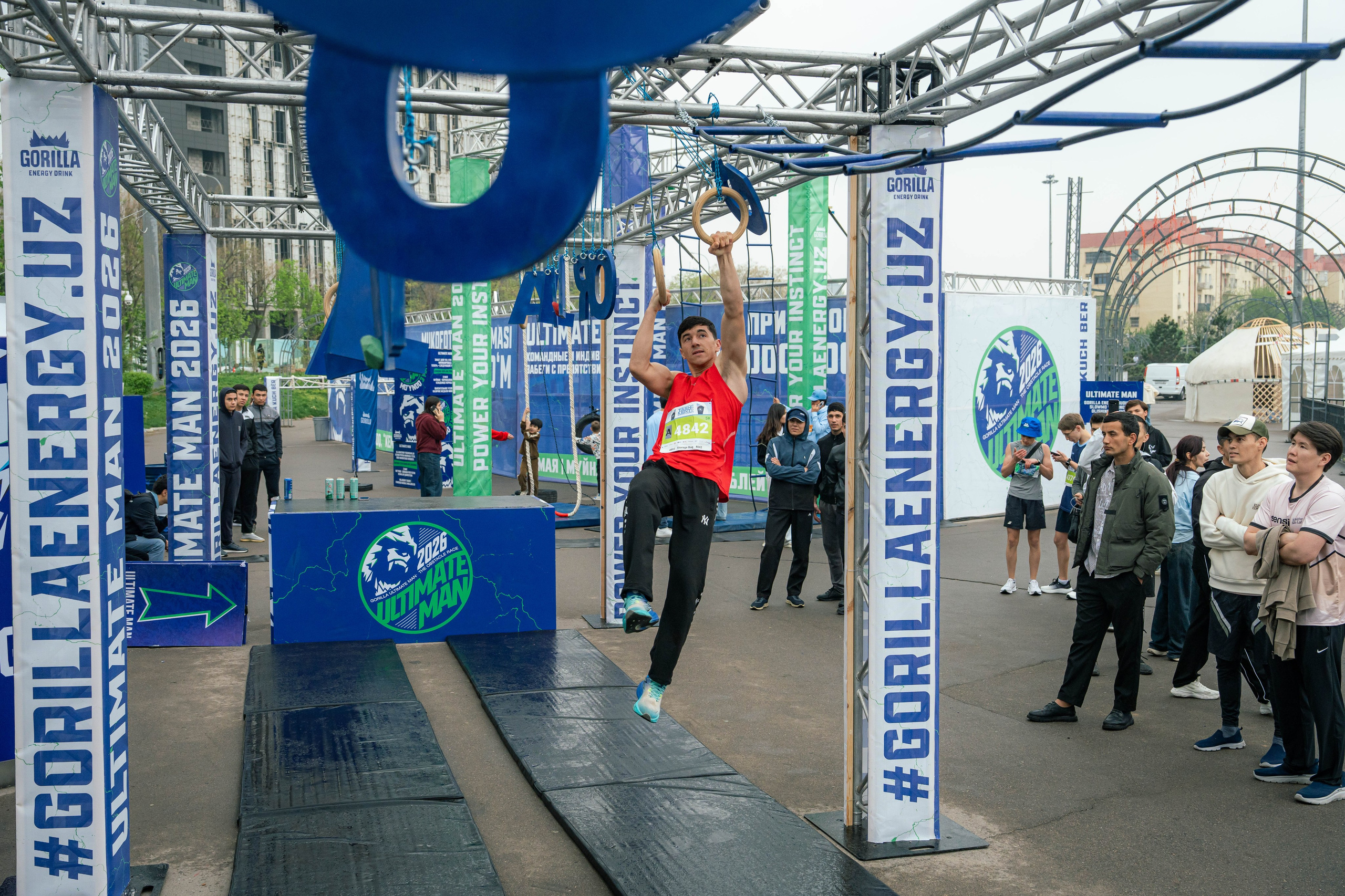 Gorilla International Tashkent Marathon 2026. Георгий Намазов | Репортажный фотограф в Ташкенте