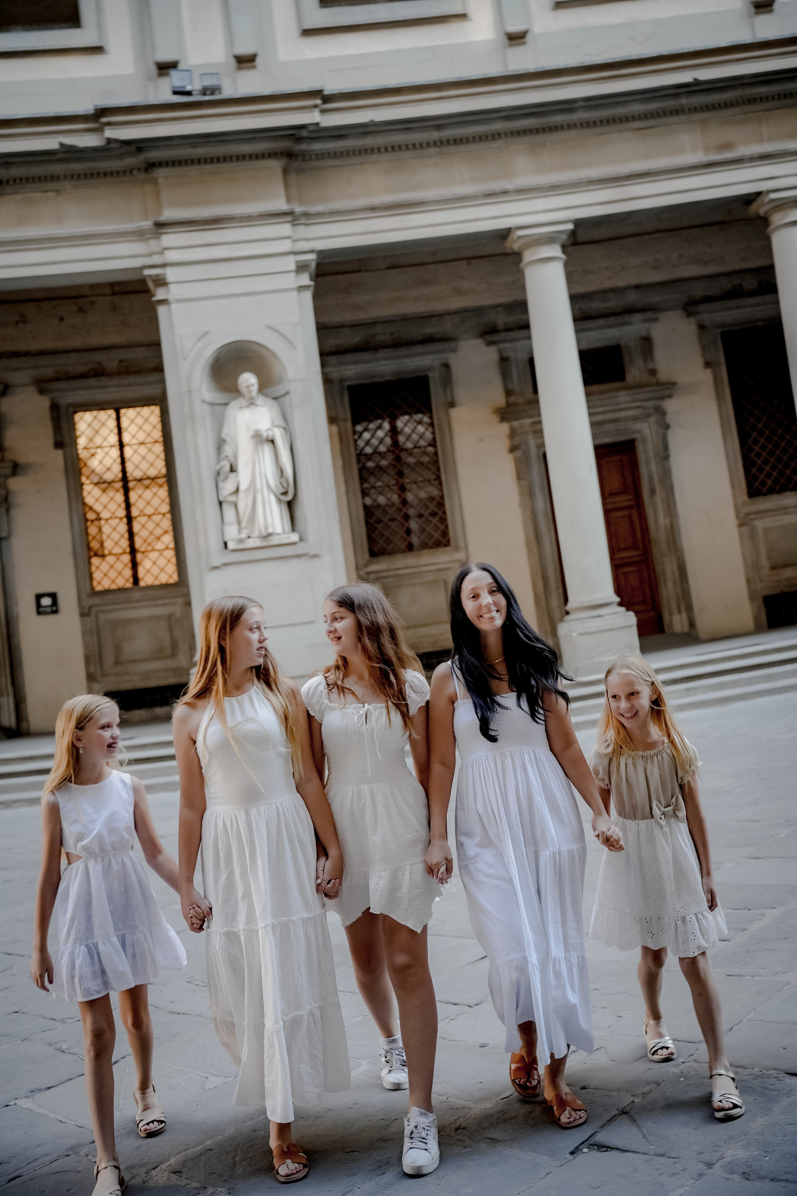 Stella & Family. Wedding Photographer in Italy