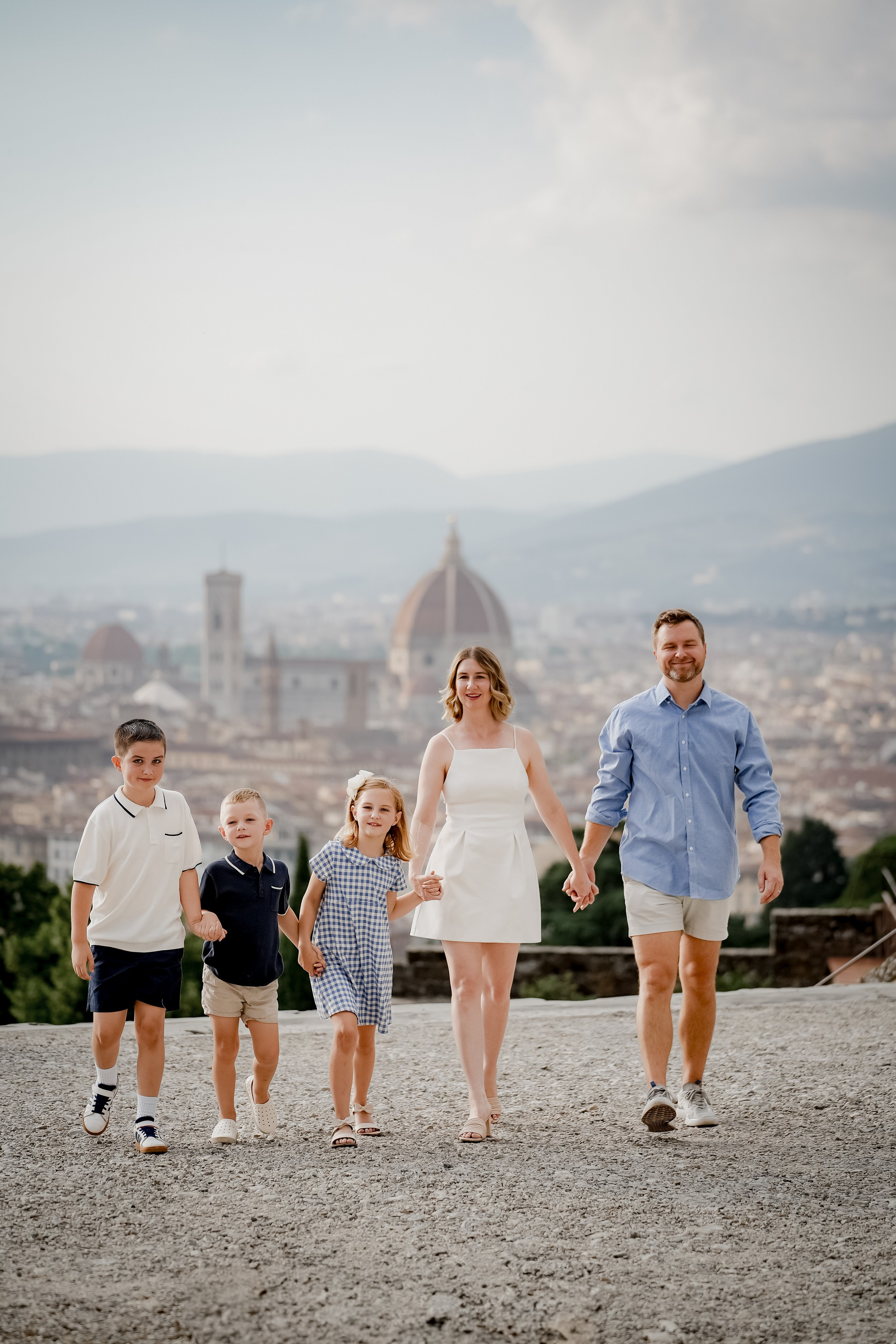 Mandy and Family. Wedding Photographer in Italy