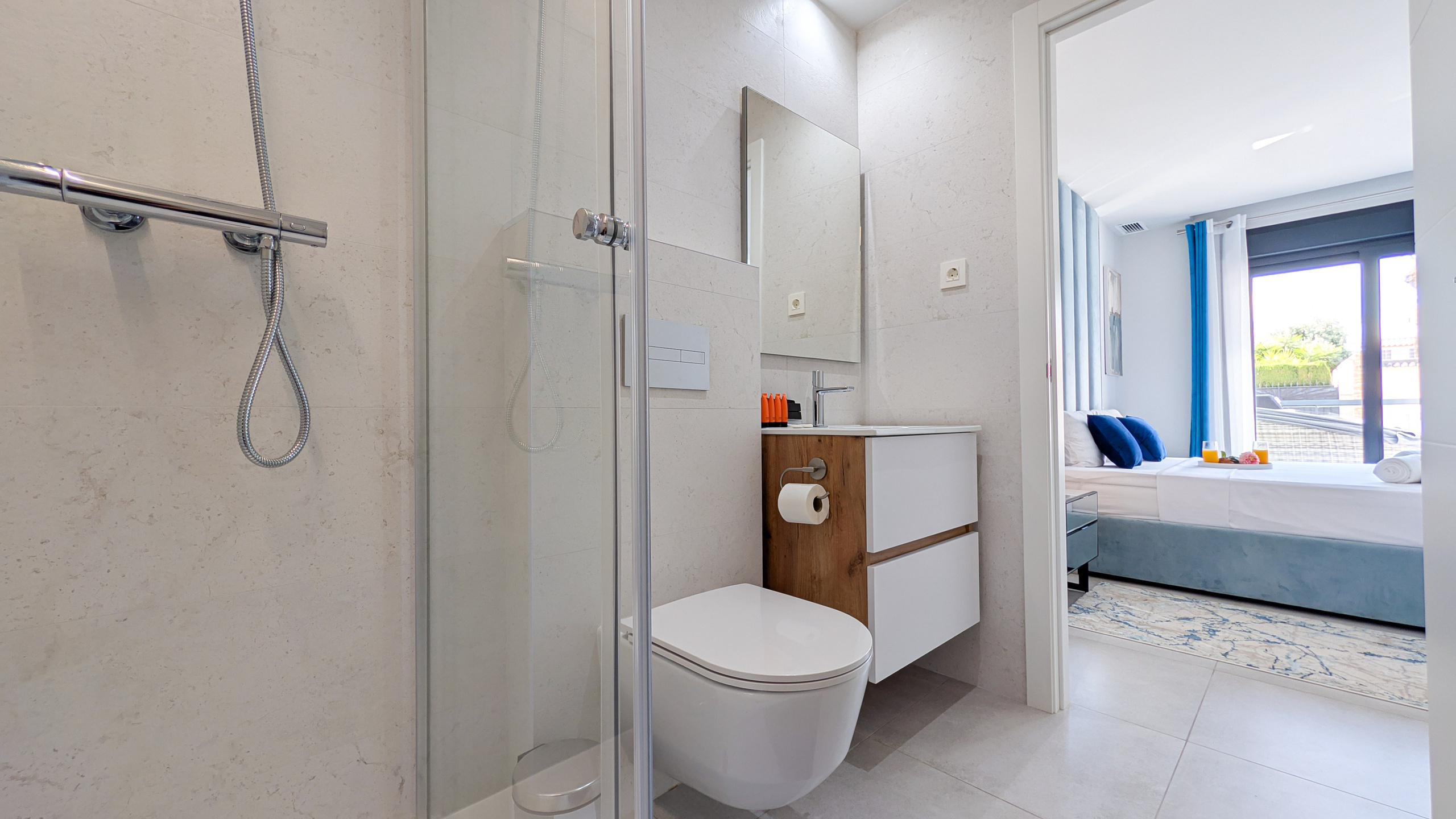 PLATINUM. Baby Beast