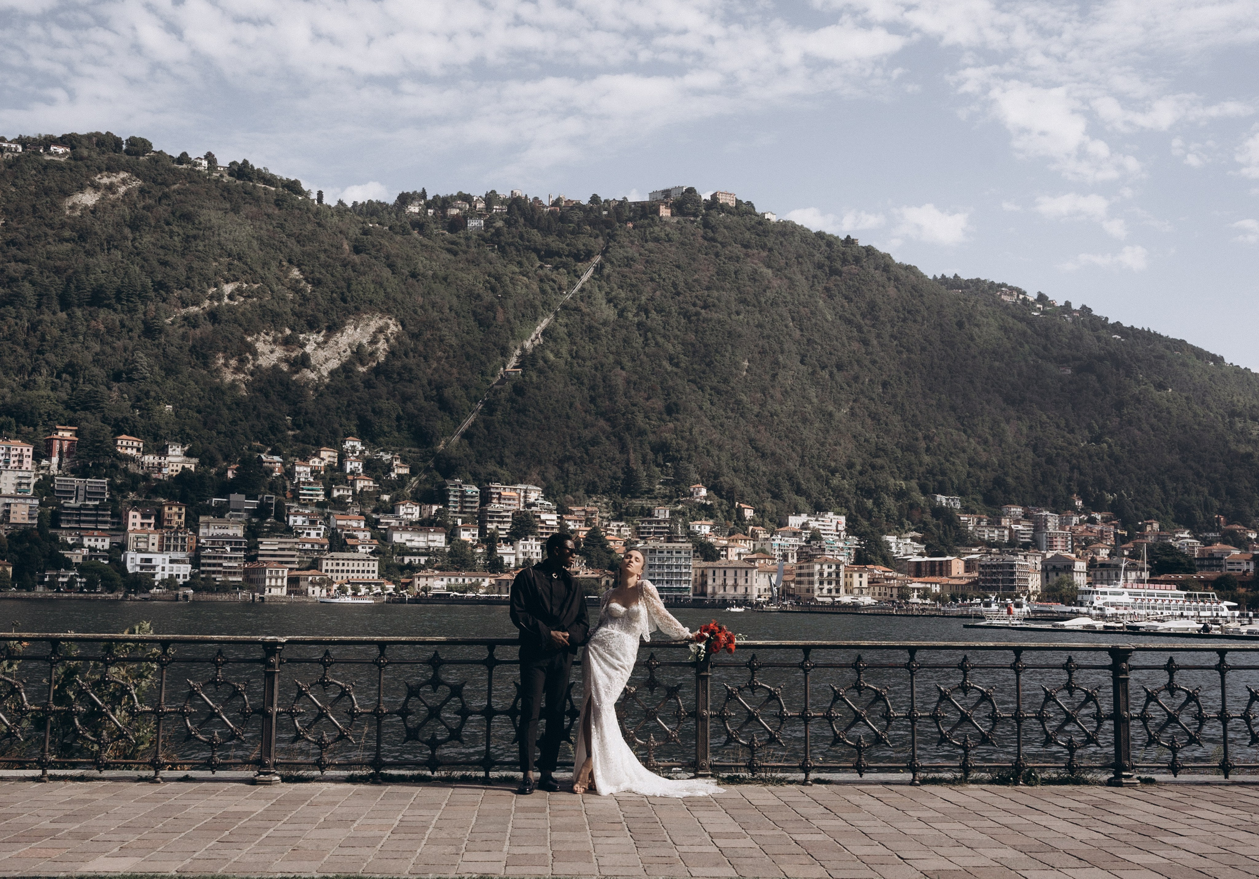 IRINA & AMED • LAKE COMO. PHOTOGRAPHER IN ITALY