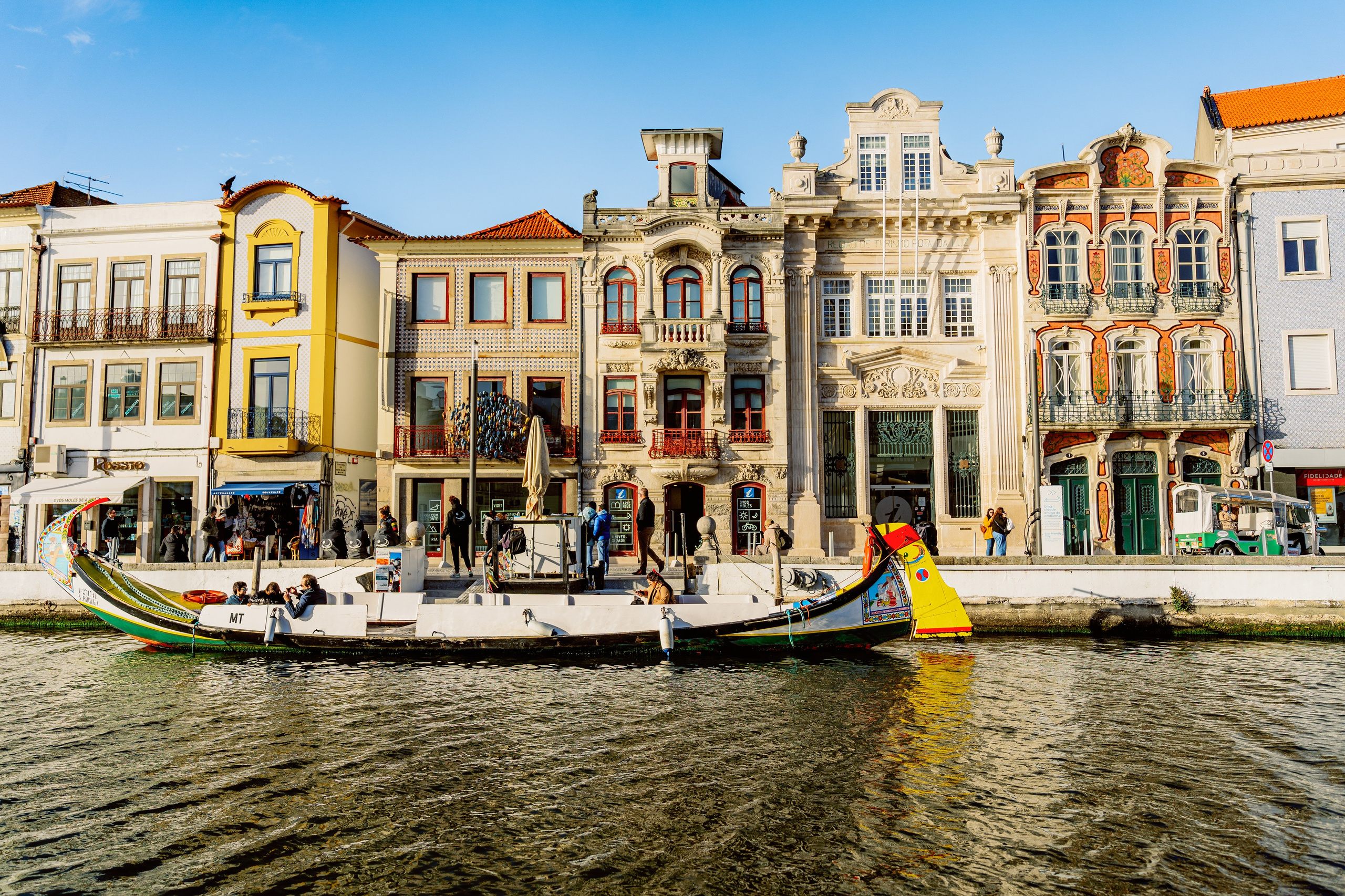 Гид в Порту. Туры по северу Португалии