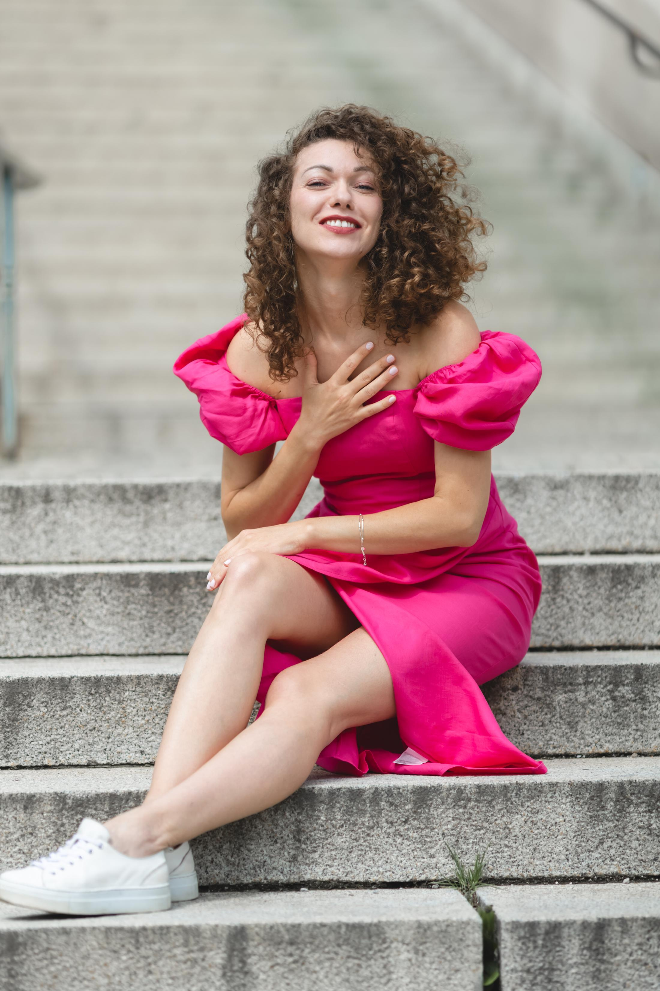 Frauenportrait Lindenberg, Frauenfotografie Allgäu, Portraitshooting Frauen Bayern, Professionelle Frauenportraits Lindenberg, Beautyshooting Frauen Allgäu, Outdoor Frauenportrait Bayern, Studio Frauenfotografie Lindenberg, Porträtfotografie Allgäu, Einzelportrait Frauen Bayern, Lifestyle Frauenfotografie Lindenberg