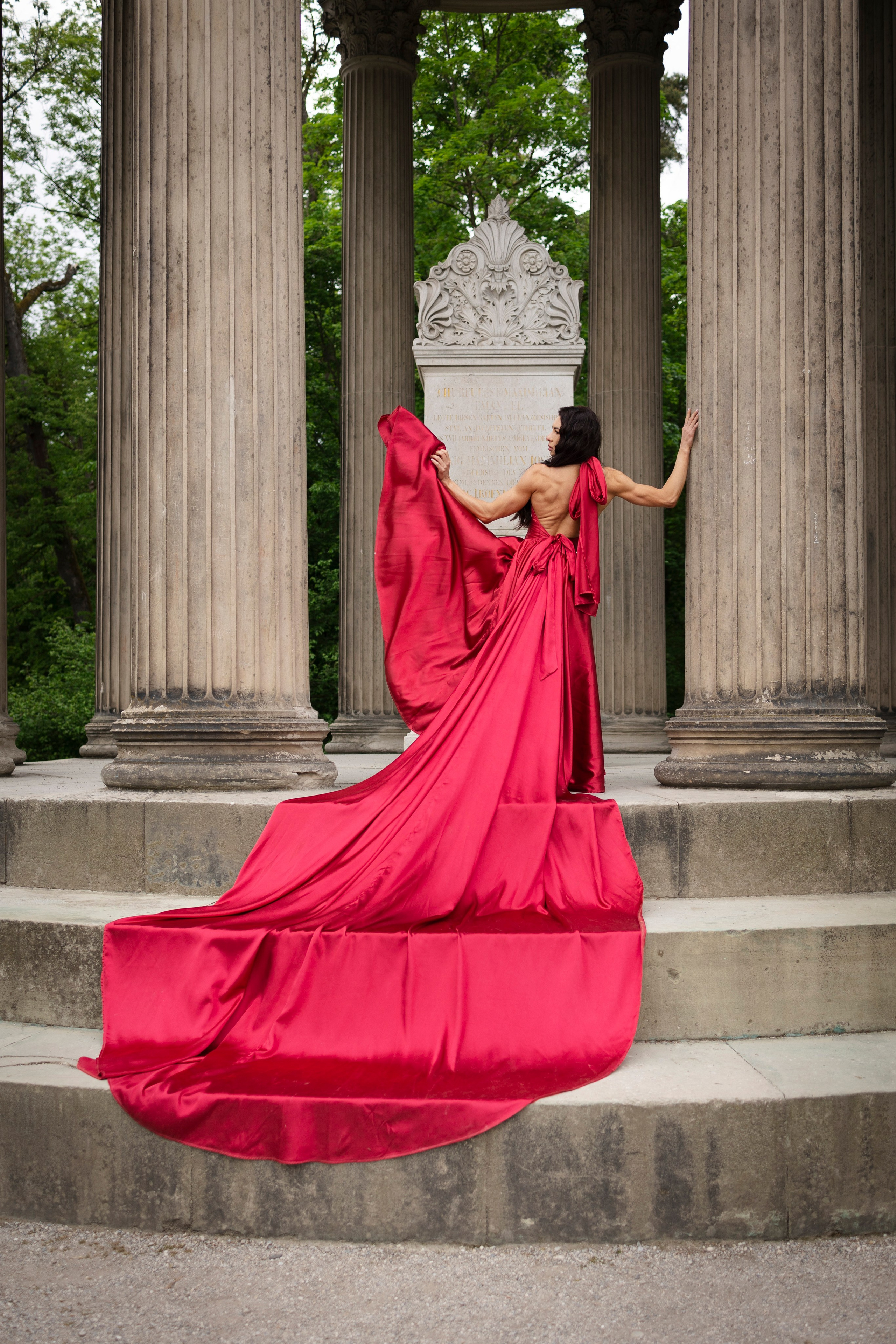 Long dresses shooting. Photographer in Munich